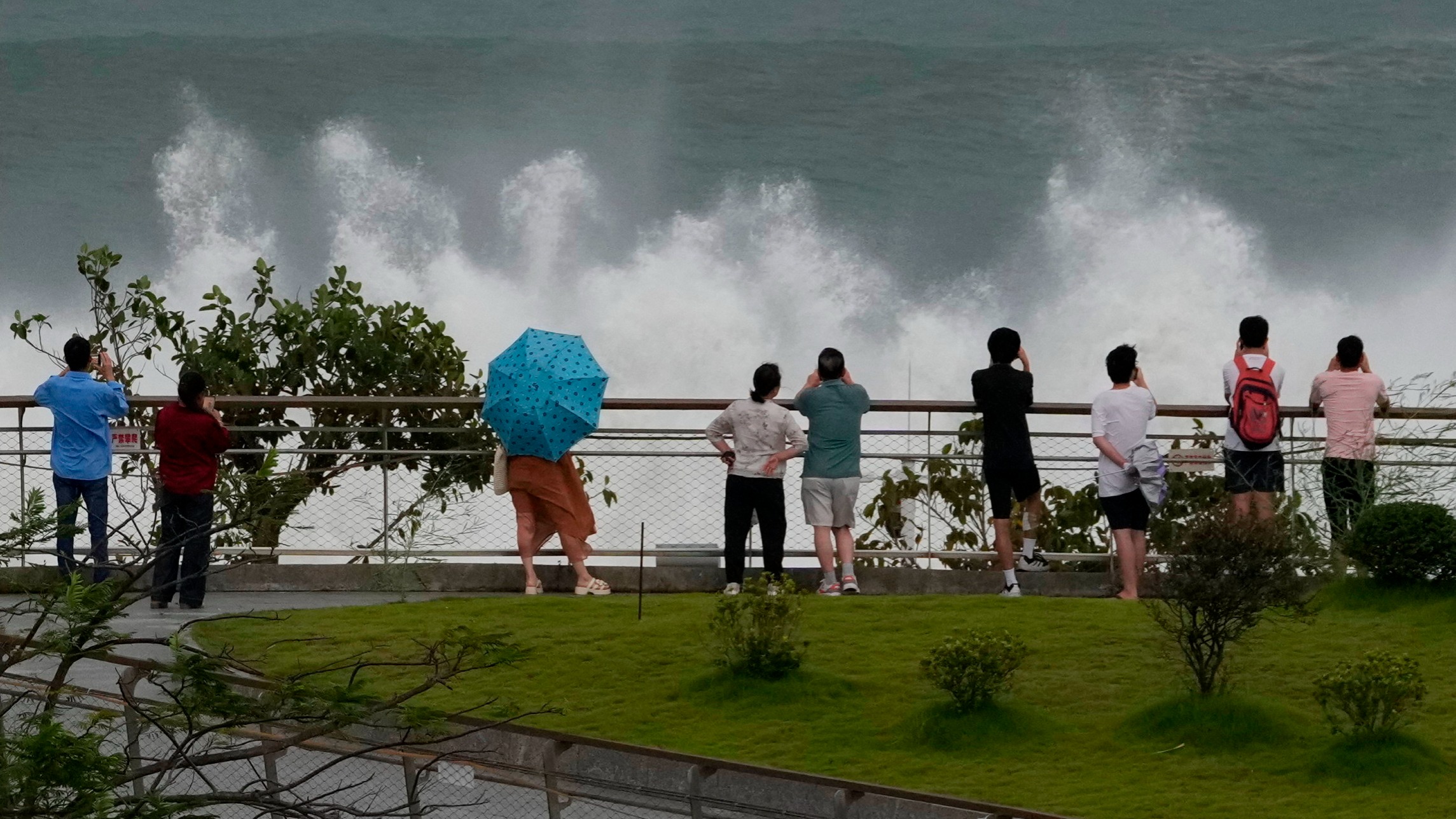 Super Typhoon Ragasa approaching China industrial region