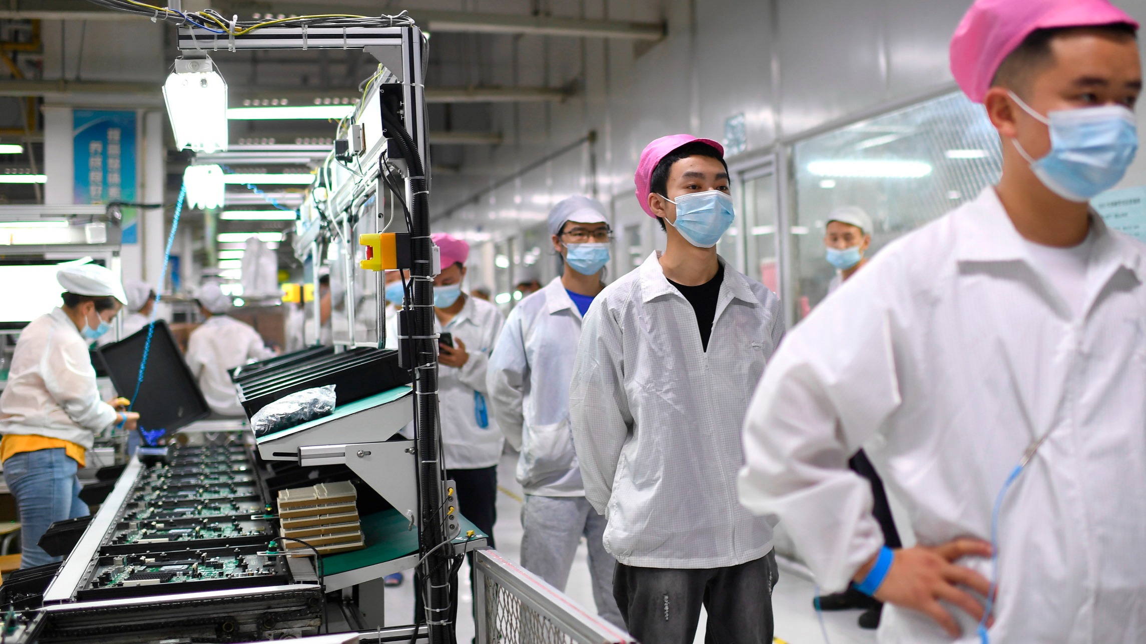 Apple's business under growing threat from China's coronavirus wave |  Financial Times
