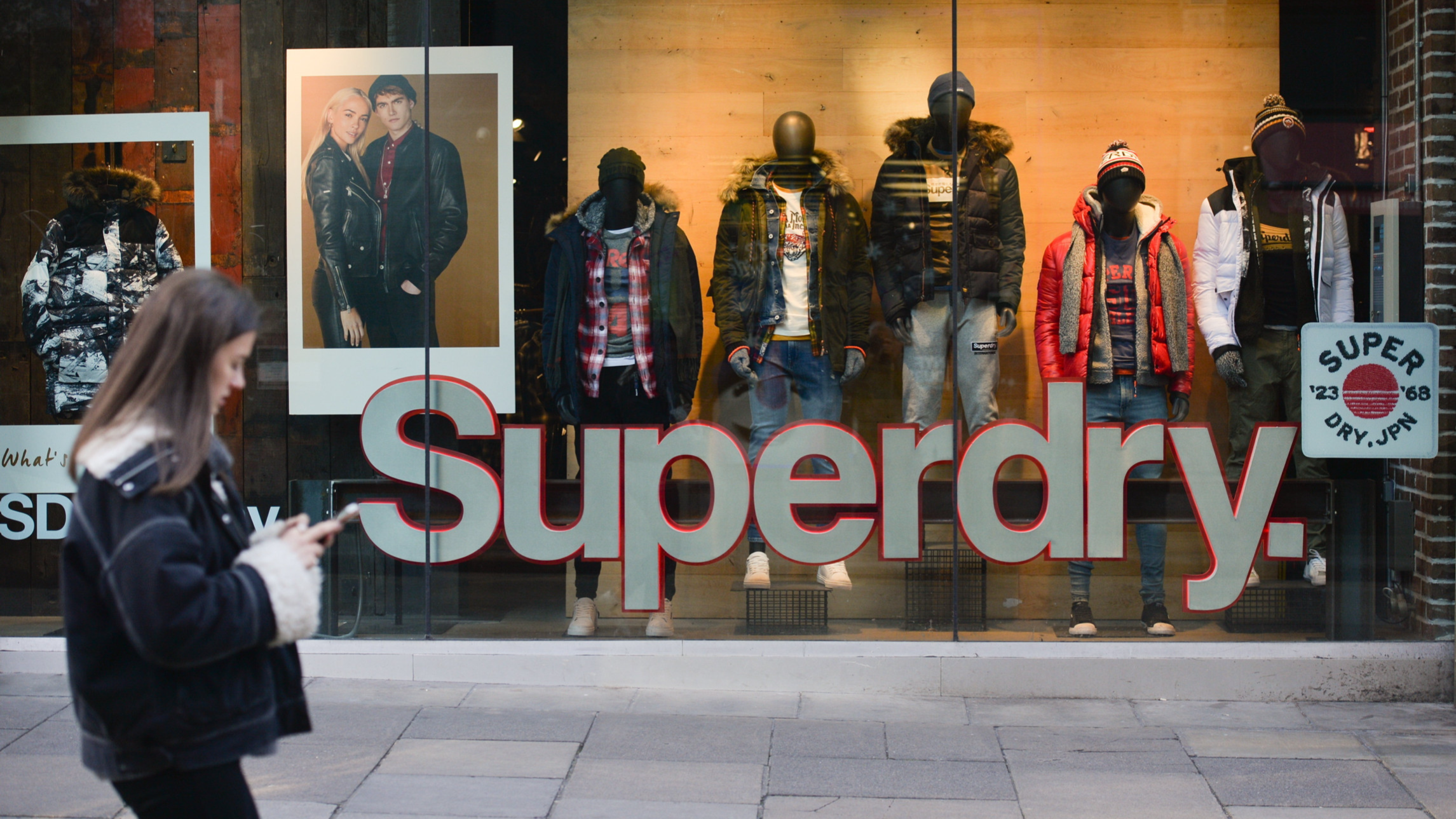 Superdry Brand Works to Iron Out Problems - WSJ