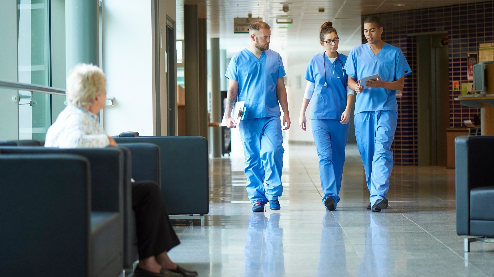 d1e00ek4ebabms.cloudfront.net image