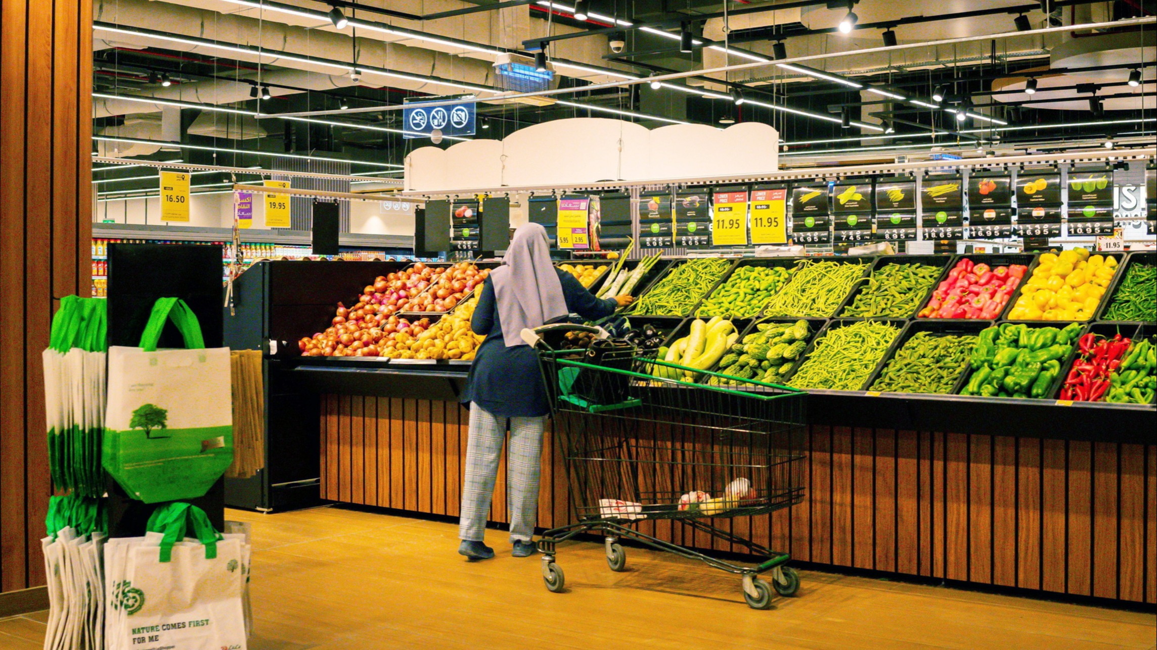 ft.com - Simeon Kerr - Gulf food supplies rerouted as Iran threats hit Hormuz shipping