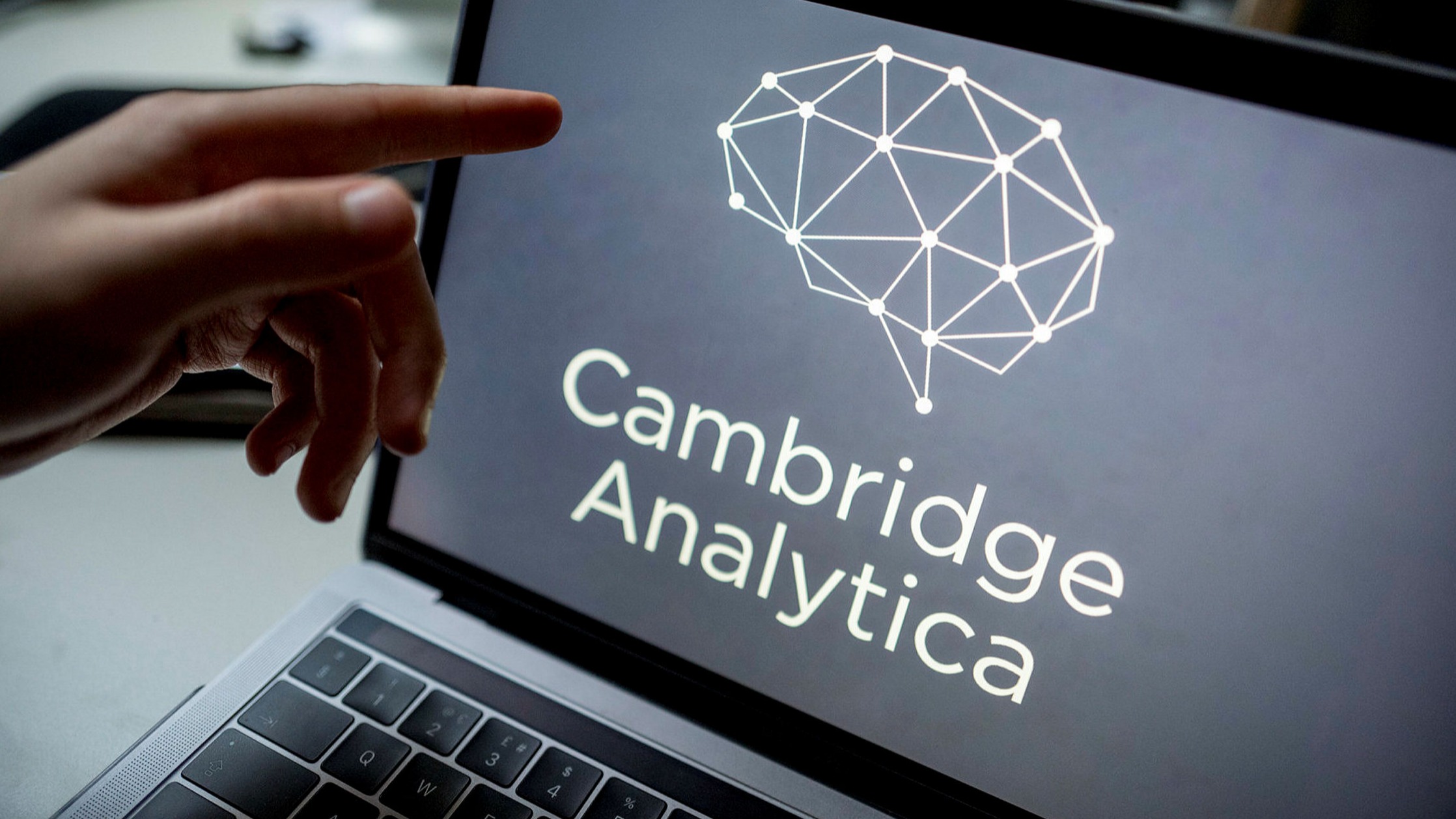 Company Cambridge Analytica. Cambridge Analytica. Cambridge Analytica scandal data loss. Uk information.