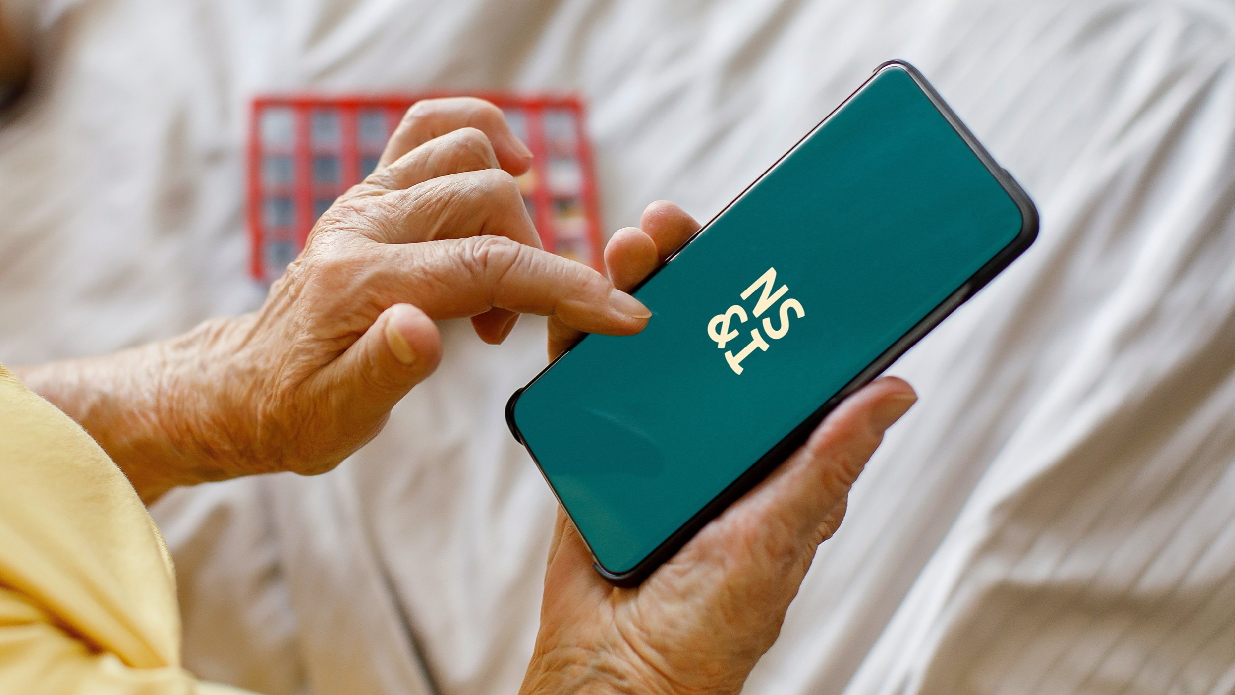 d1e00ek4ebabms.cloudfront.net image