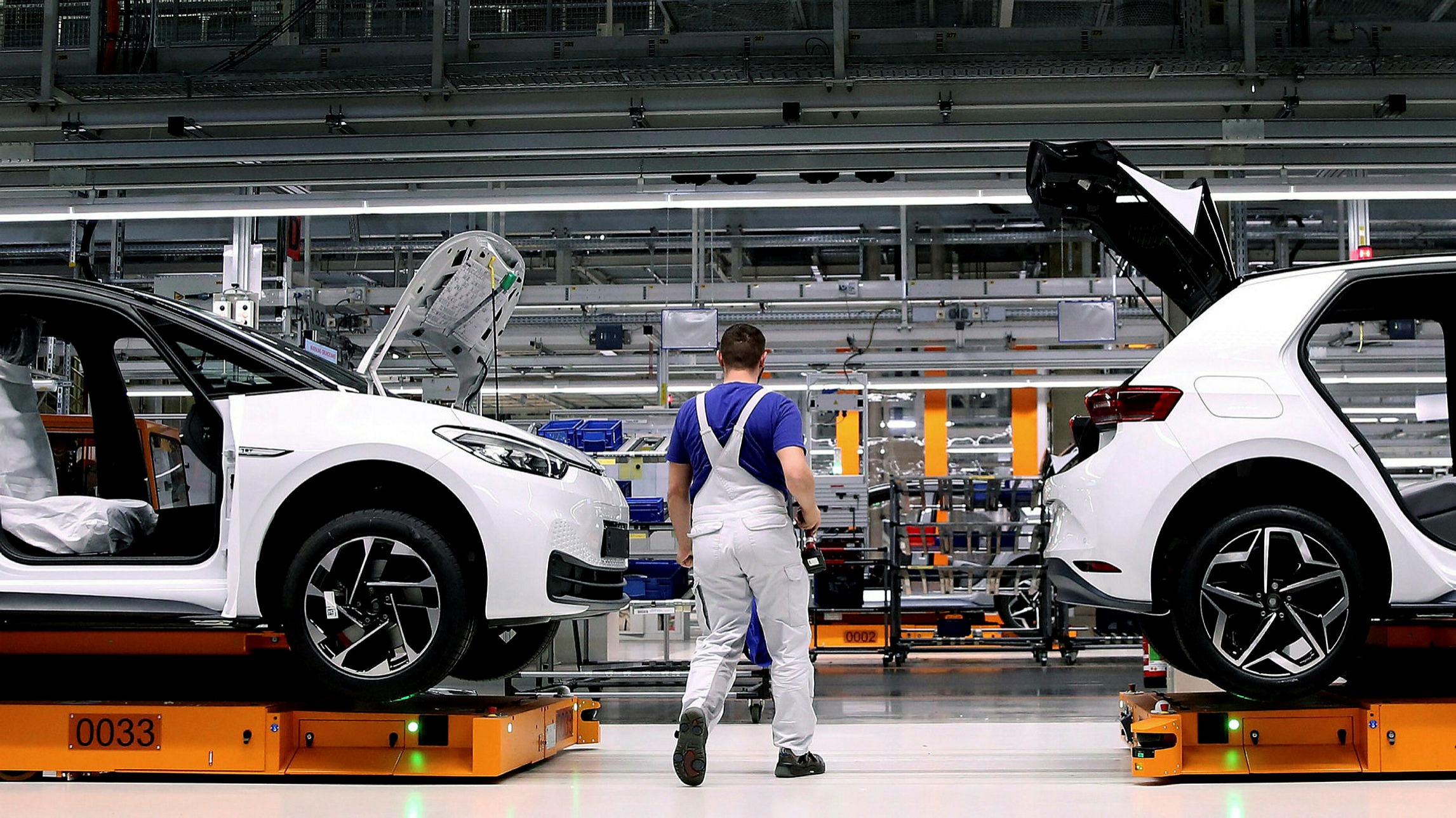 ft.com - Peter Campbell in London, Sarah White in Paris and Joe Miller in Frankfurt - European carmakers warn industry risks a repeat of chip shortage crisis