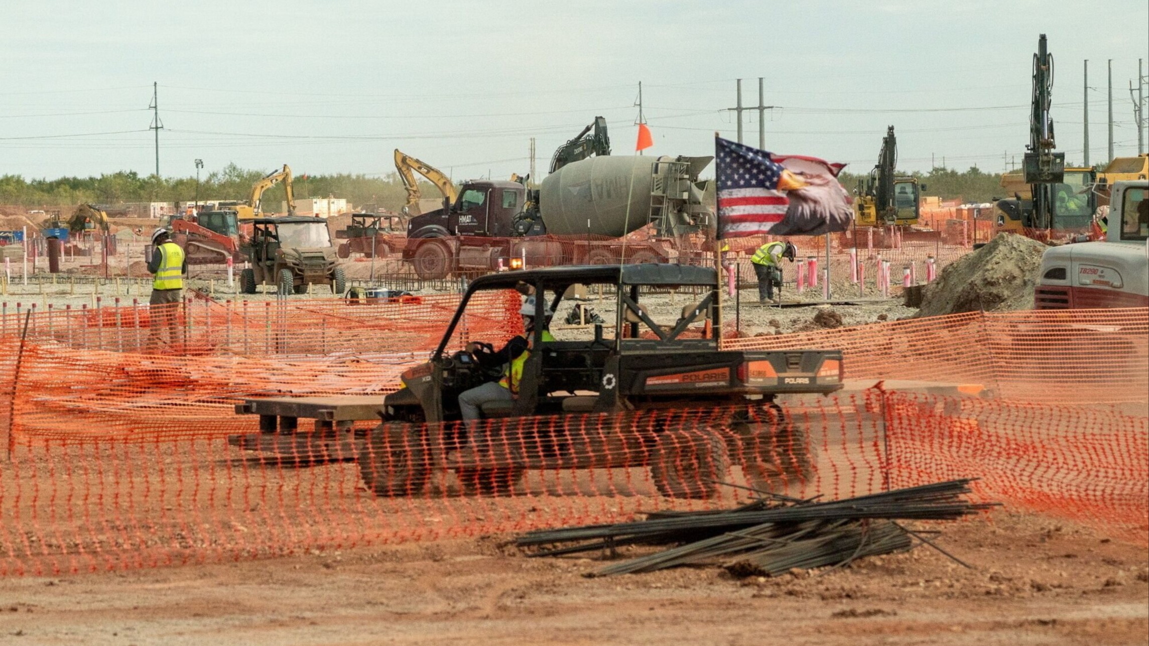 d1e00ek4ebabms.cloudfront.net image