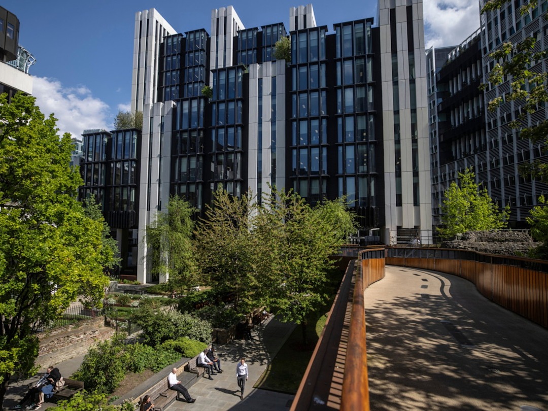 Alt text goes here