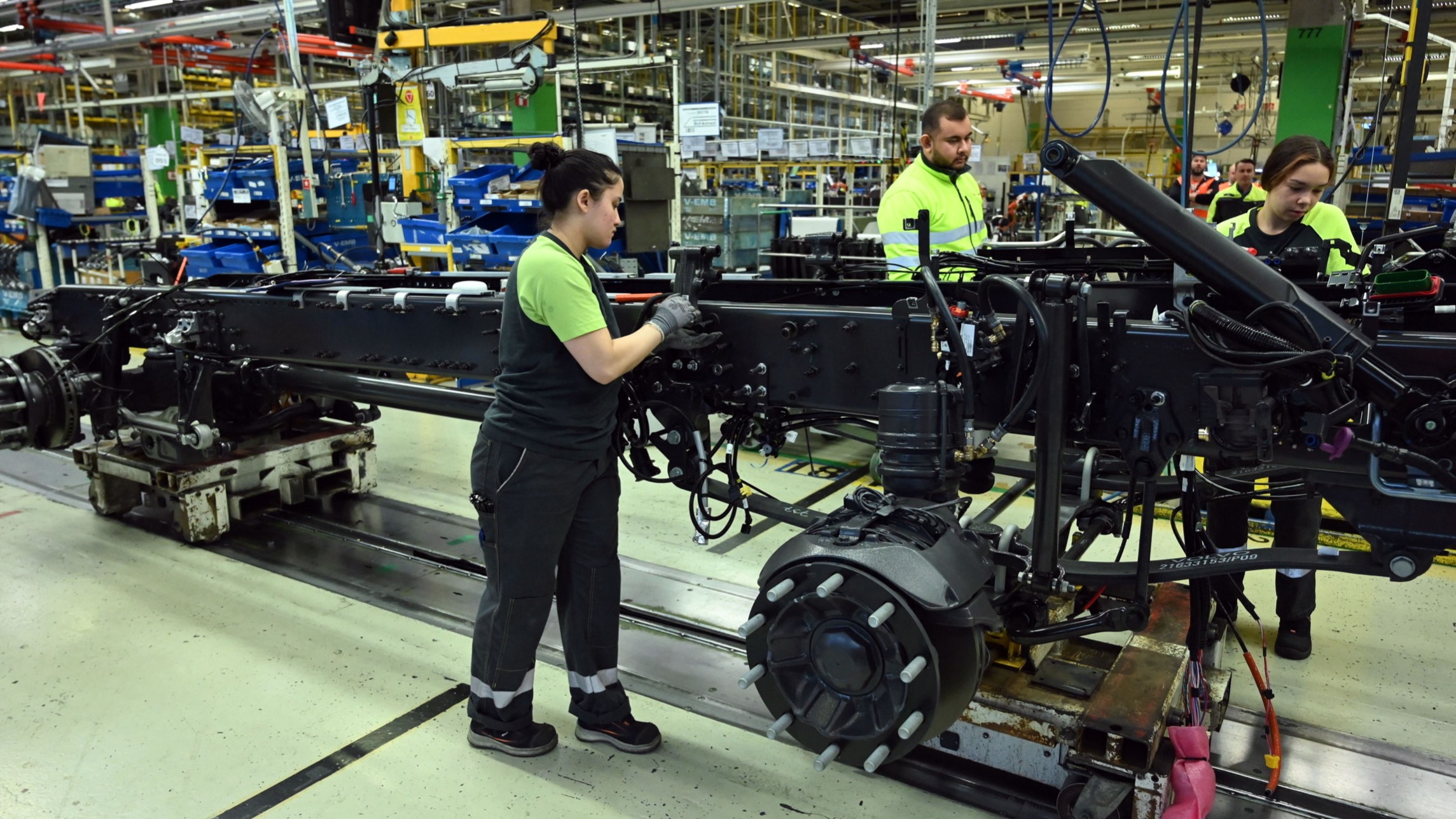 d1e00ek4ebabms.cloudfront.net image