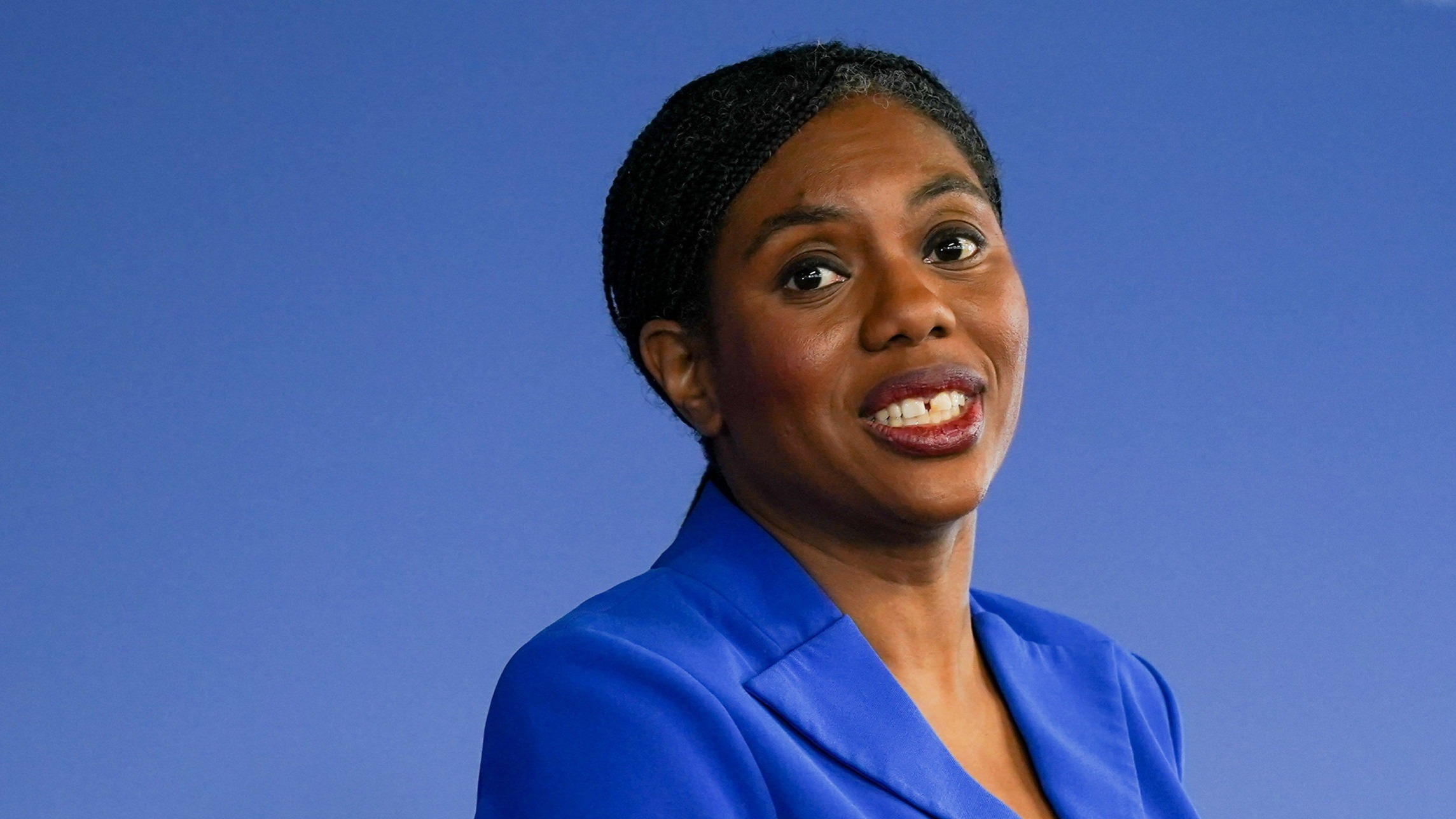 d1e00ek4ebabms.cloudfront.net image