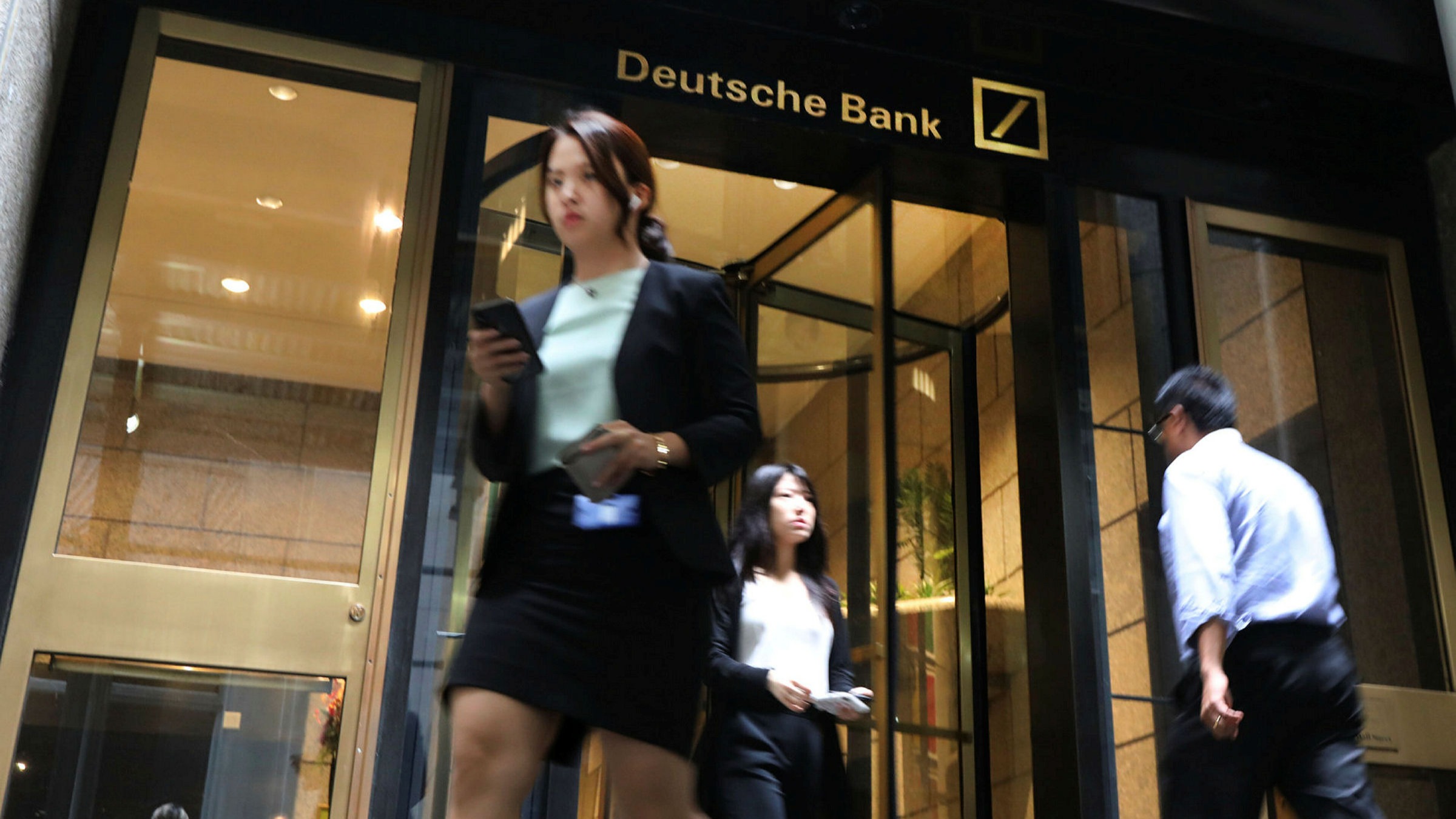 Deutsche Bank S Us Operations Criticised By New York Fed Financial Times