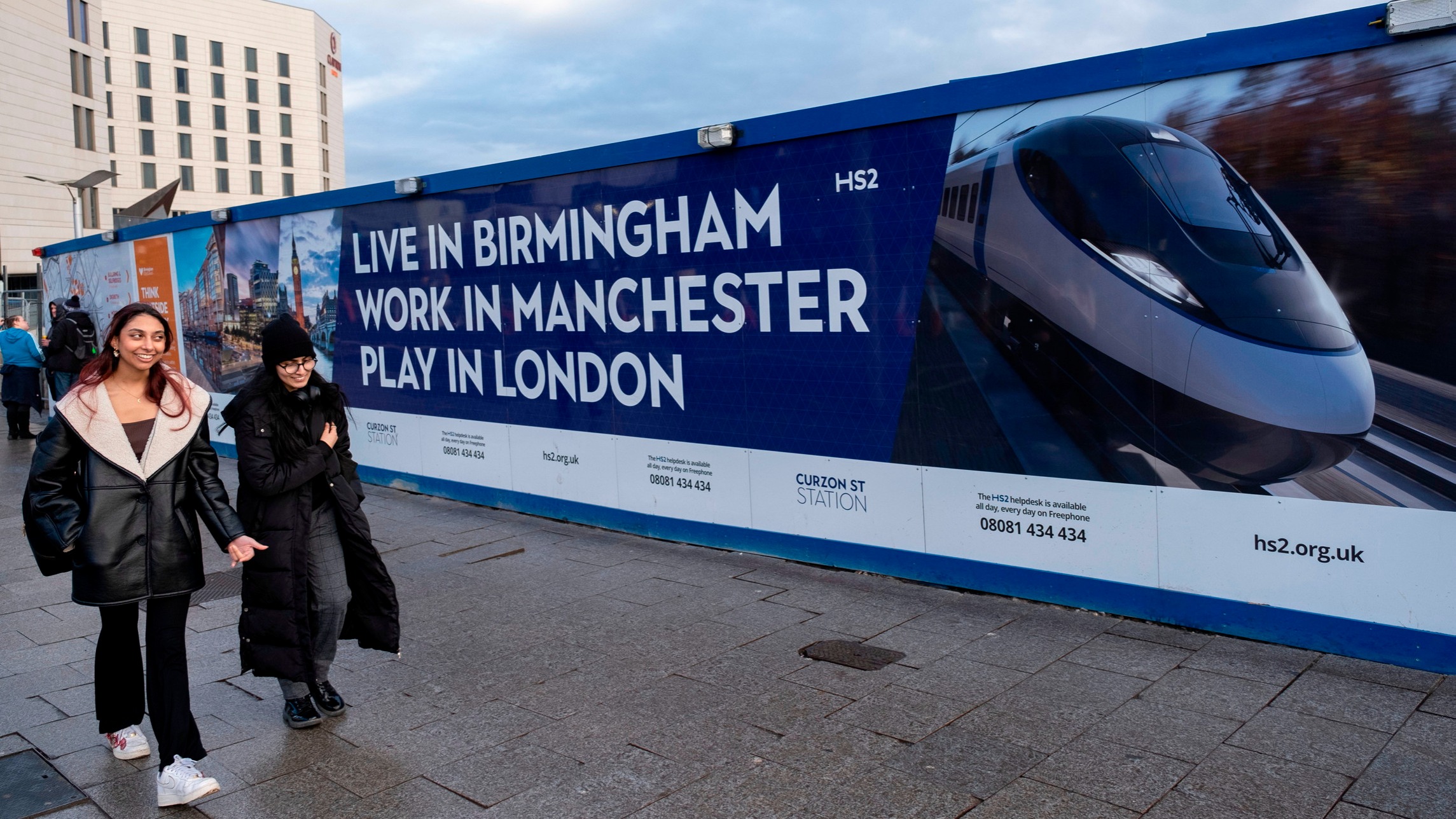 HS2 faces more delays and cuts as UK government seeks to rein in costs |  Financial Times