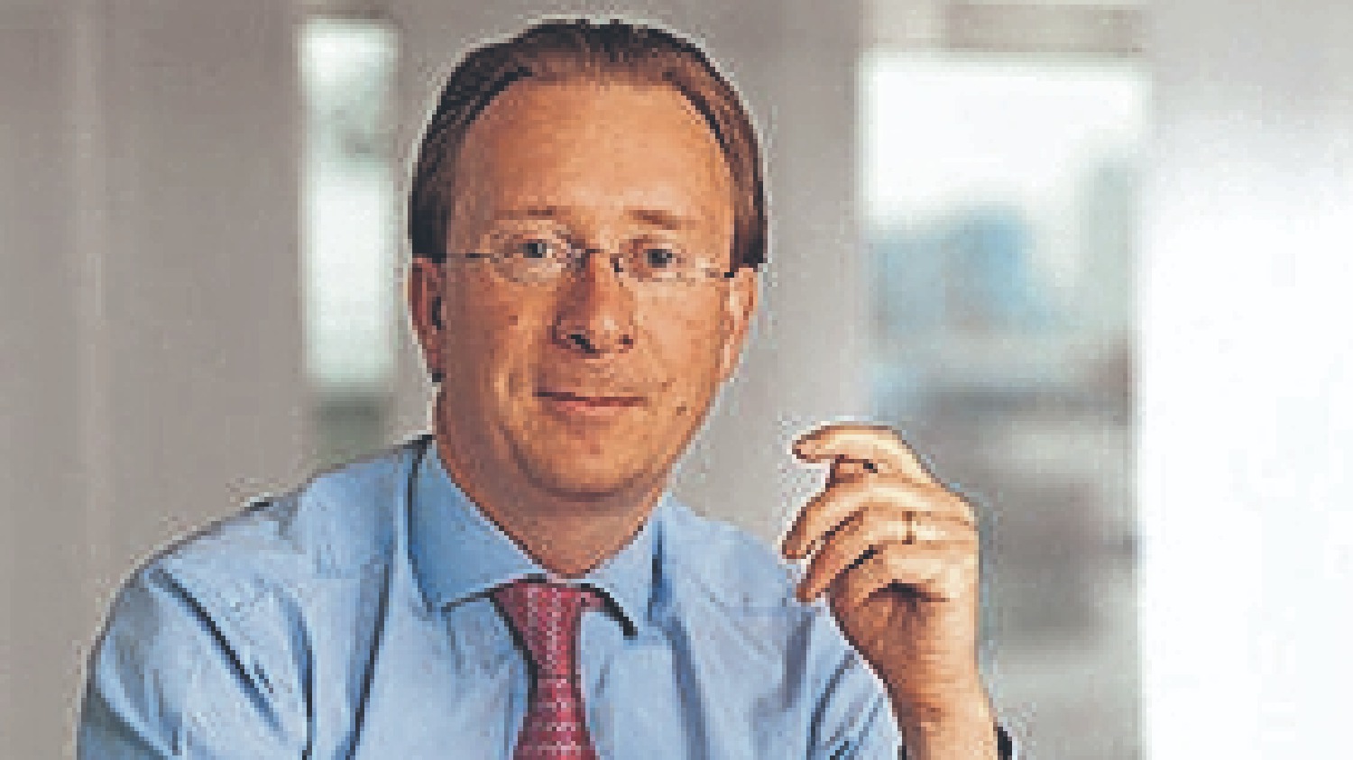 High Flying Uk Fund Manager Faces Scrutiny Over Lavish Pay Financial Times
