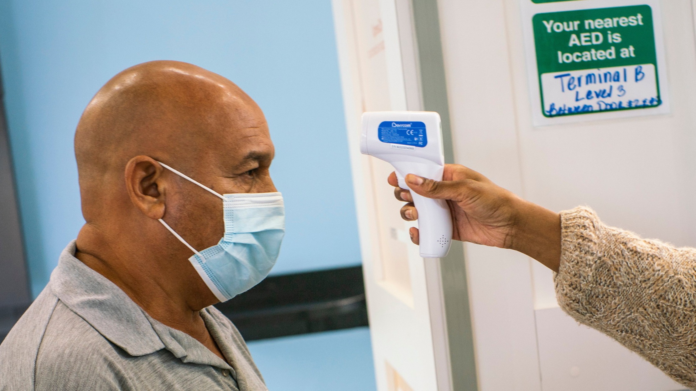 d1e00ek4ebabms.cloudfront.net image