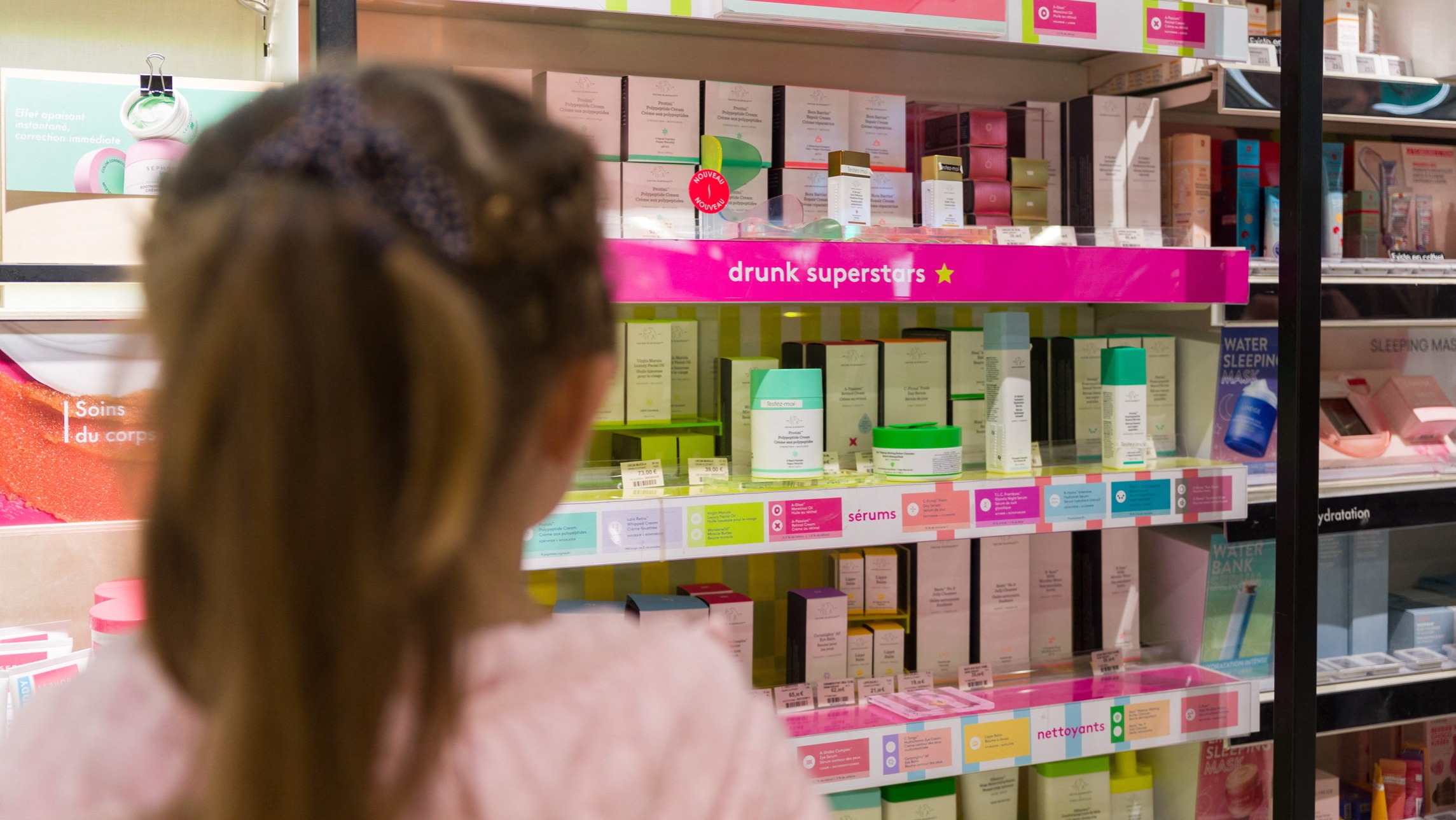 d1e00ek4ebabms.cloudfront.net image