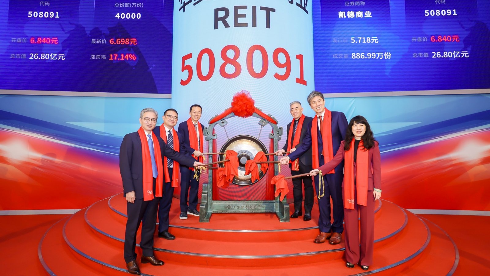 d1e00ek4ebabms.cloudfront.net image