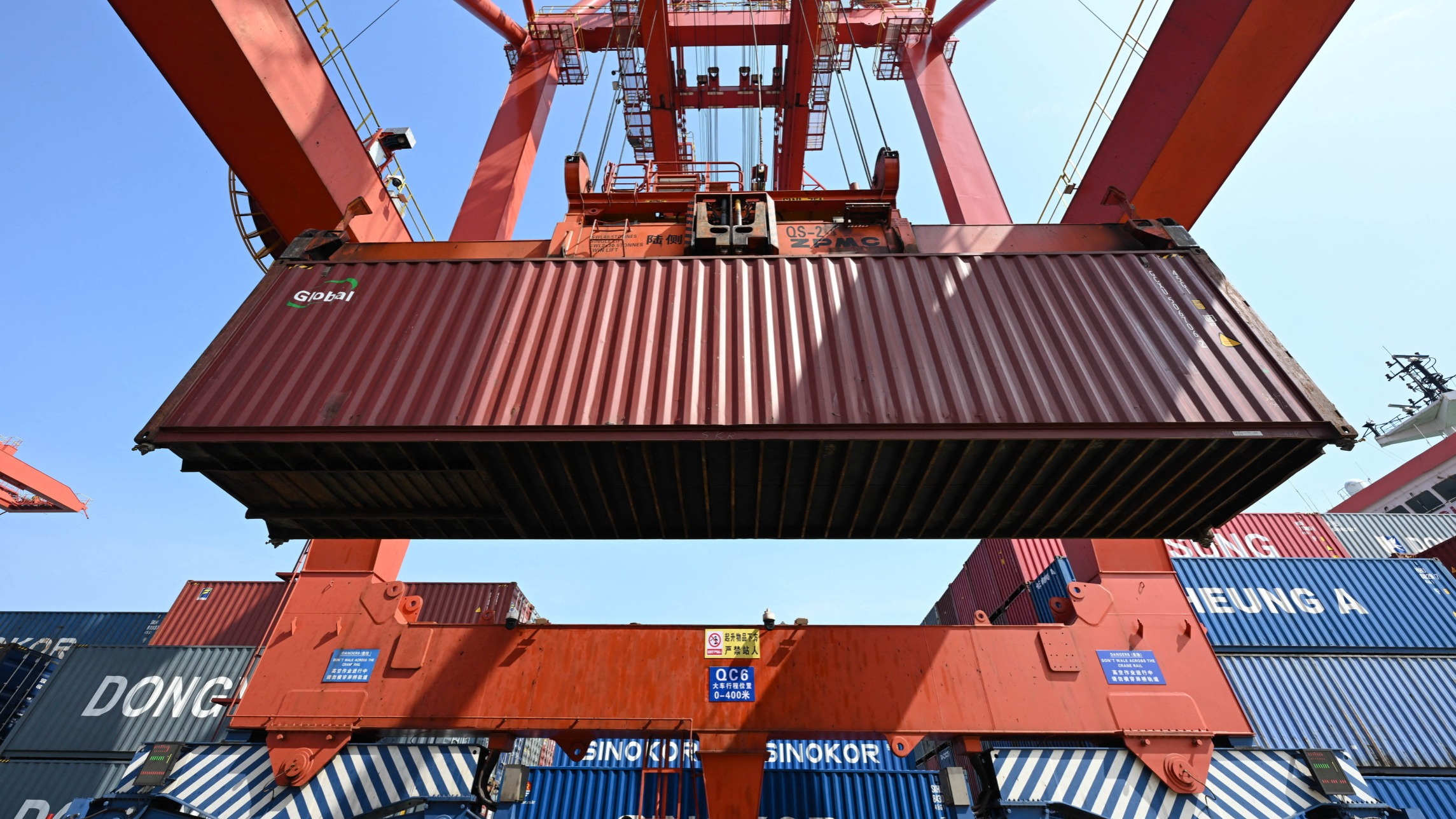 d1e00ek4ebabms.cloudfront.net image