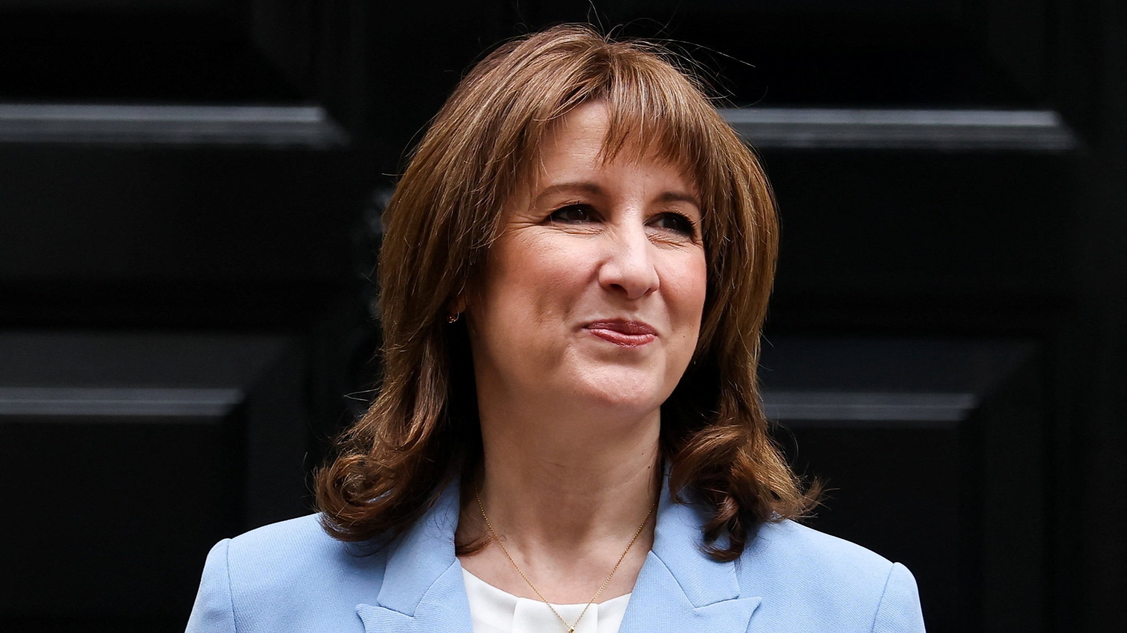 d1e00ek4ebabms.cloudfront.net image