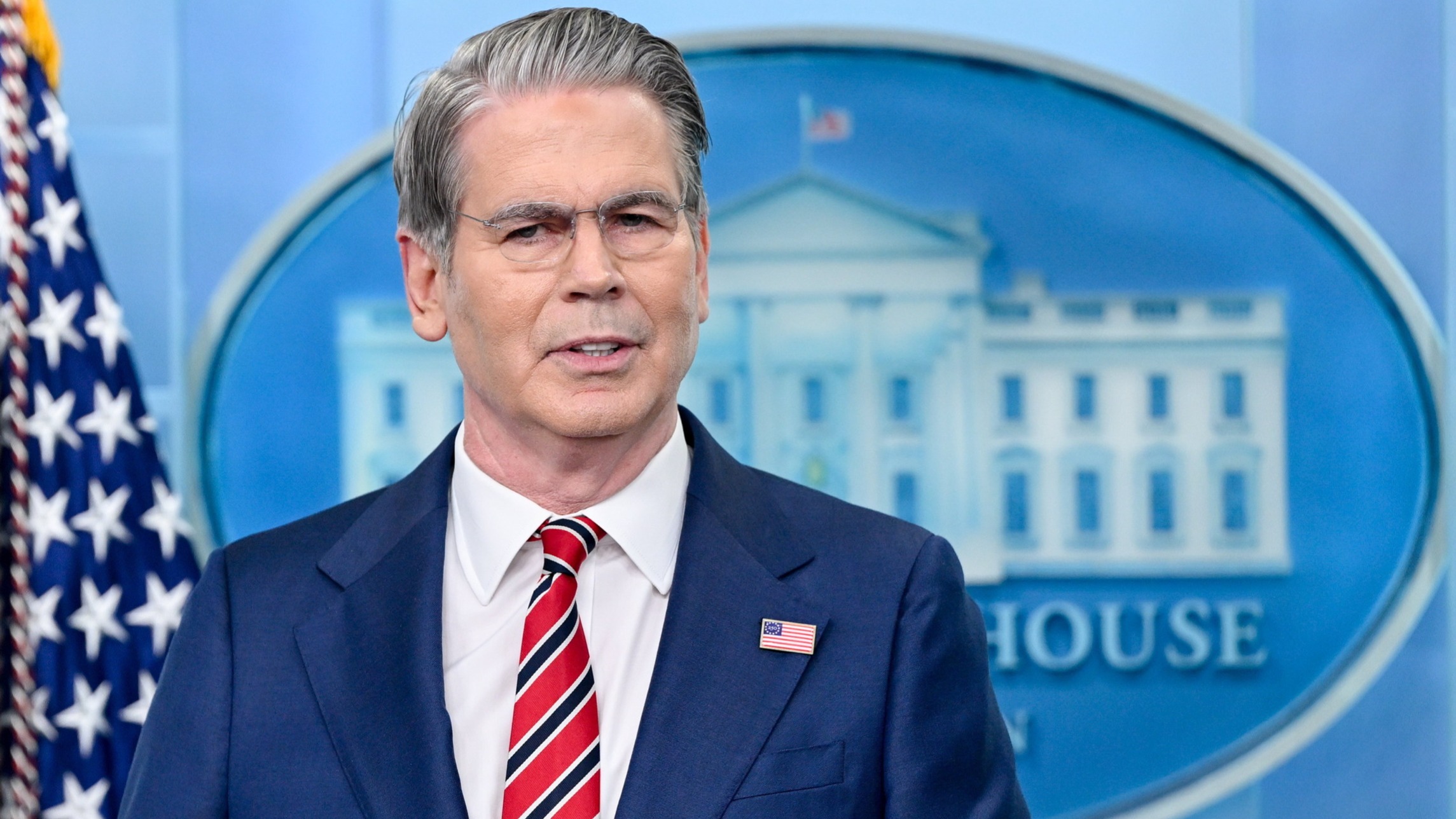 d1e00ek4ebabms.cloudfront.net image