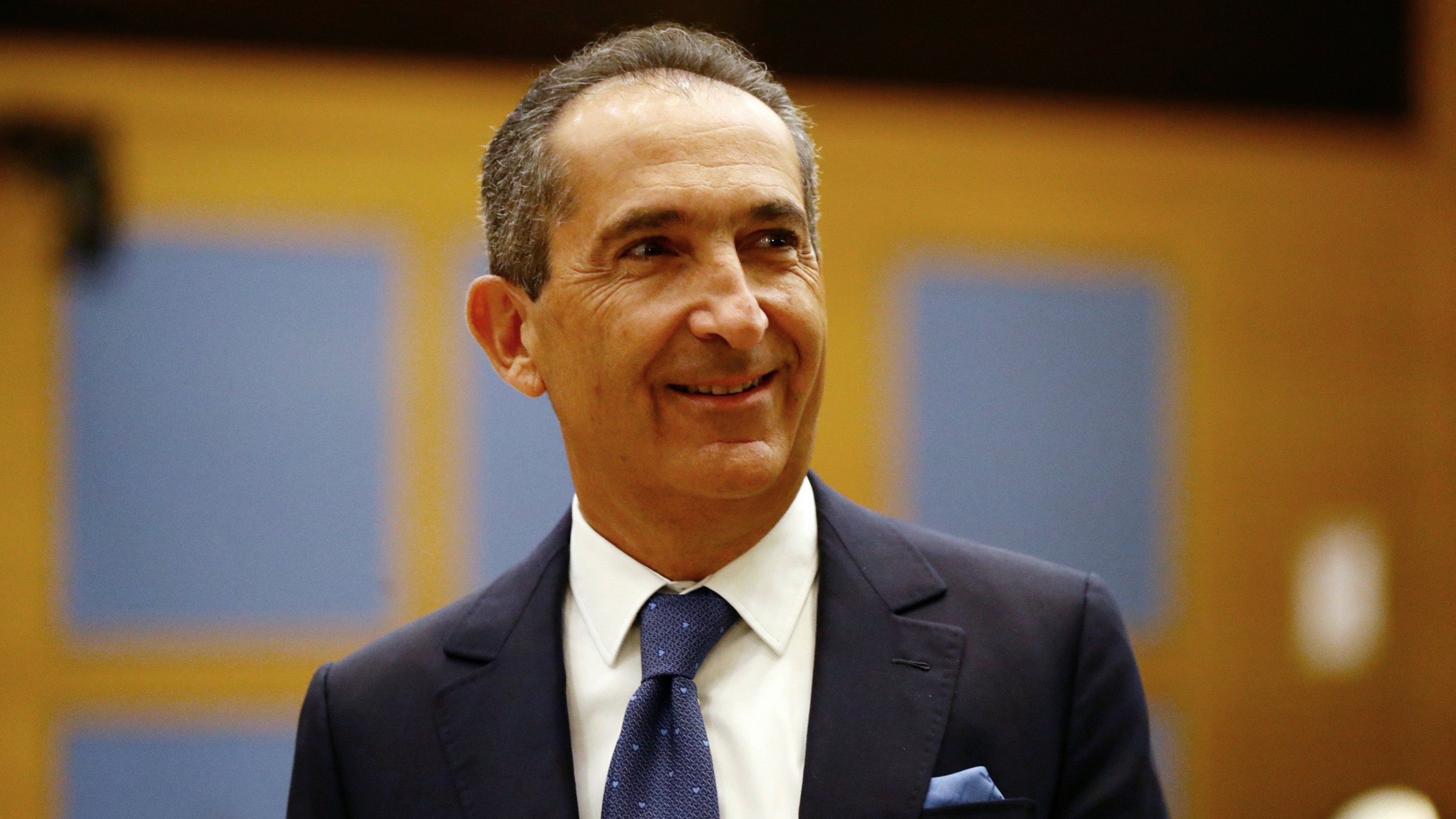 d1e00ek4ebabms.cloudfront.net image