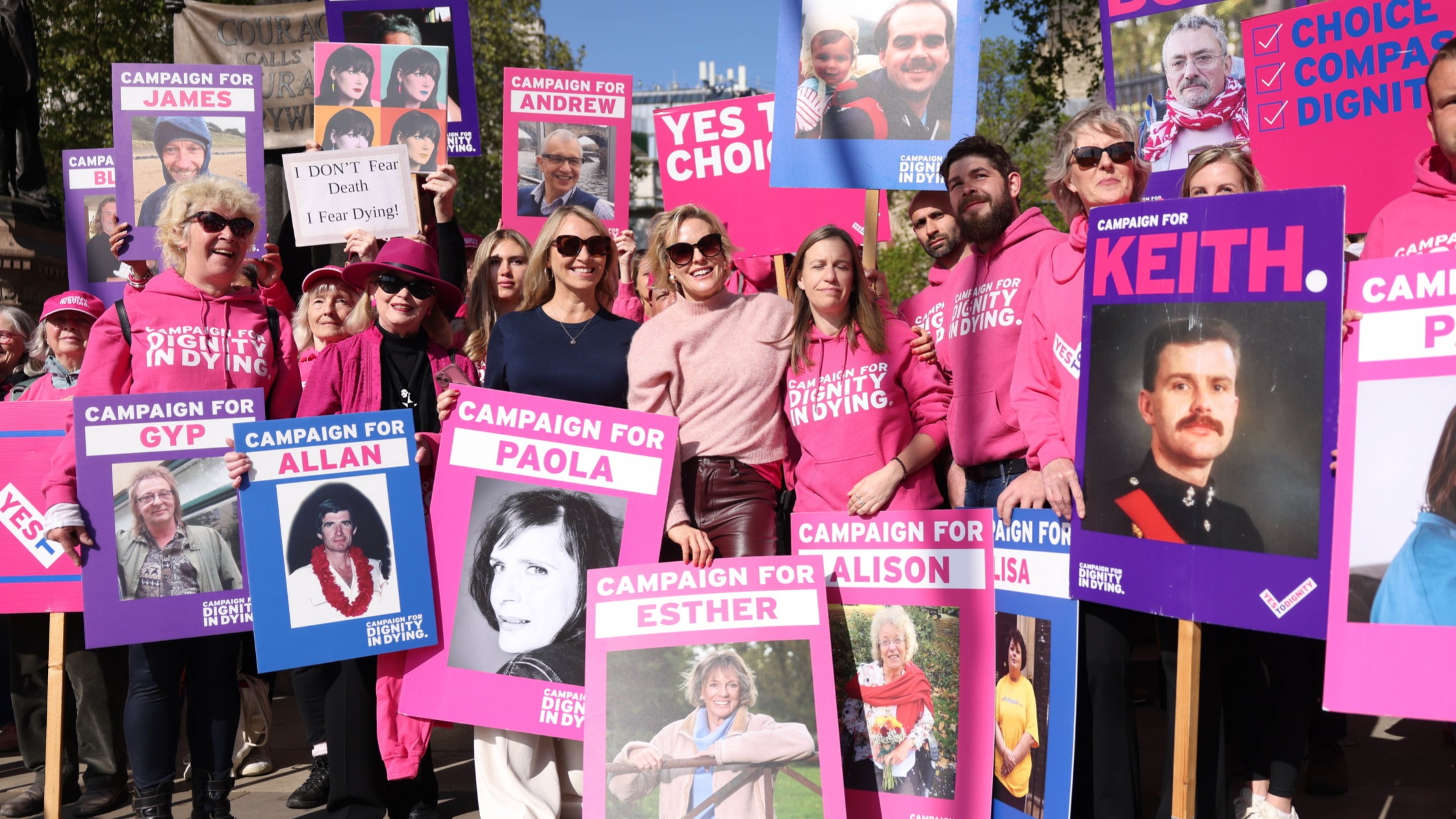 d1e00ek4ebabms.cloudfront.net image