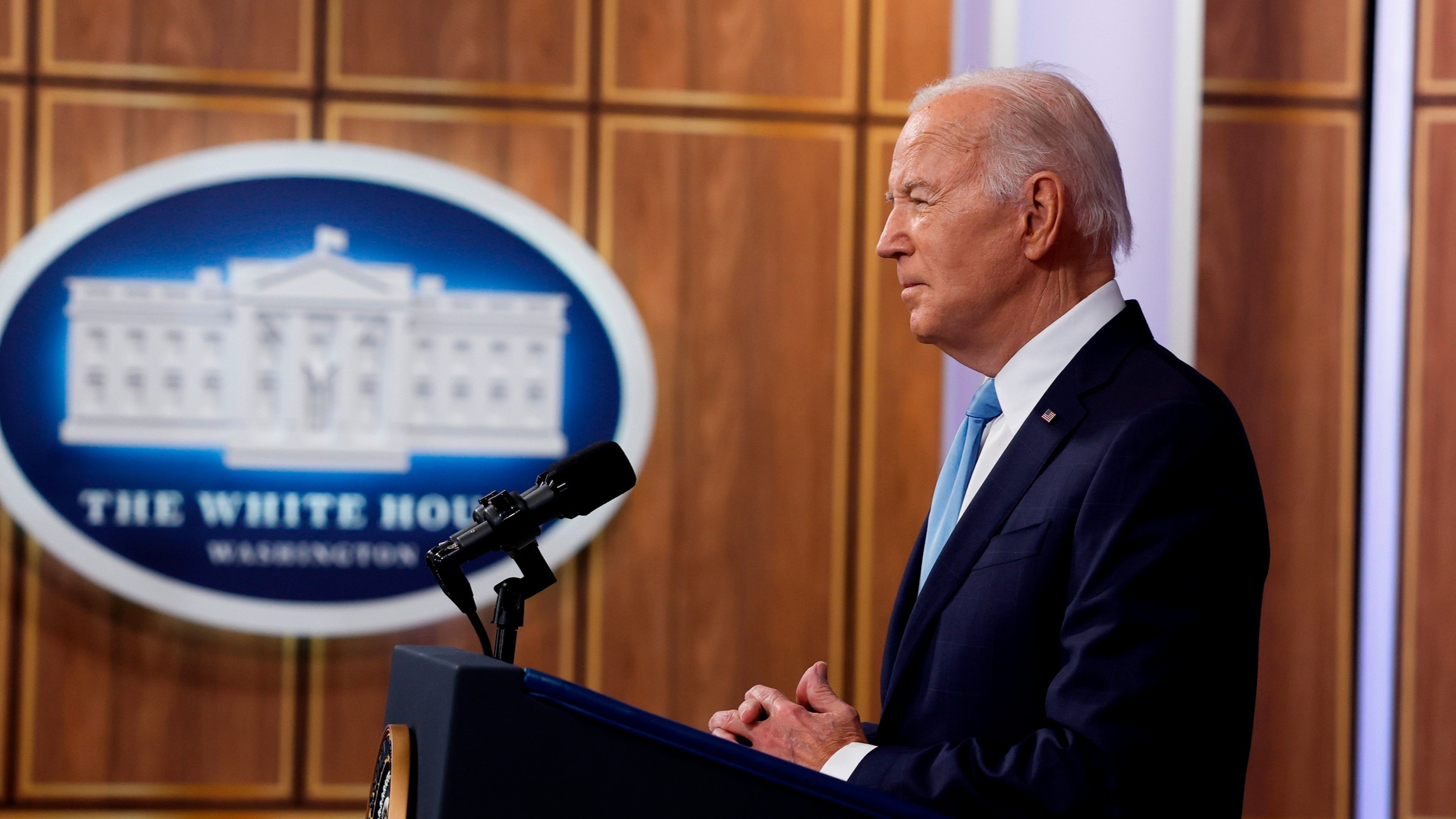 Biden Meets With Political Leaders As Debt Ceiling Standoff Drags On ...