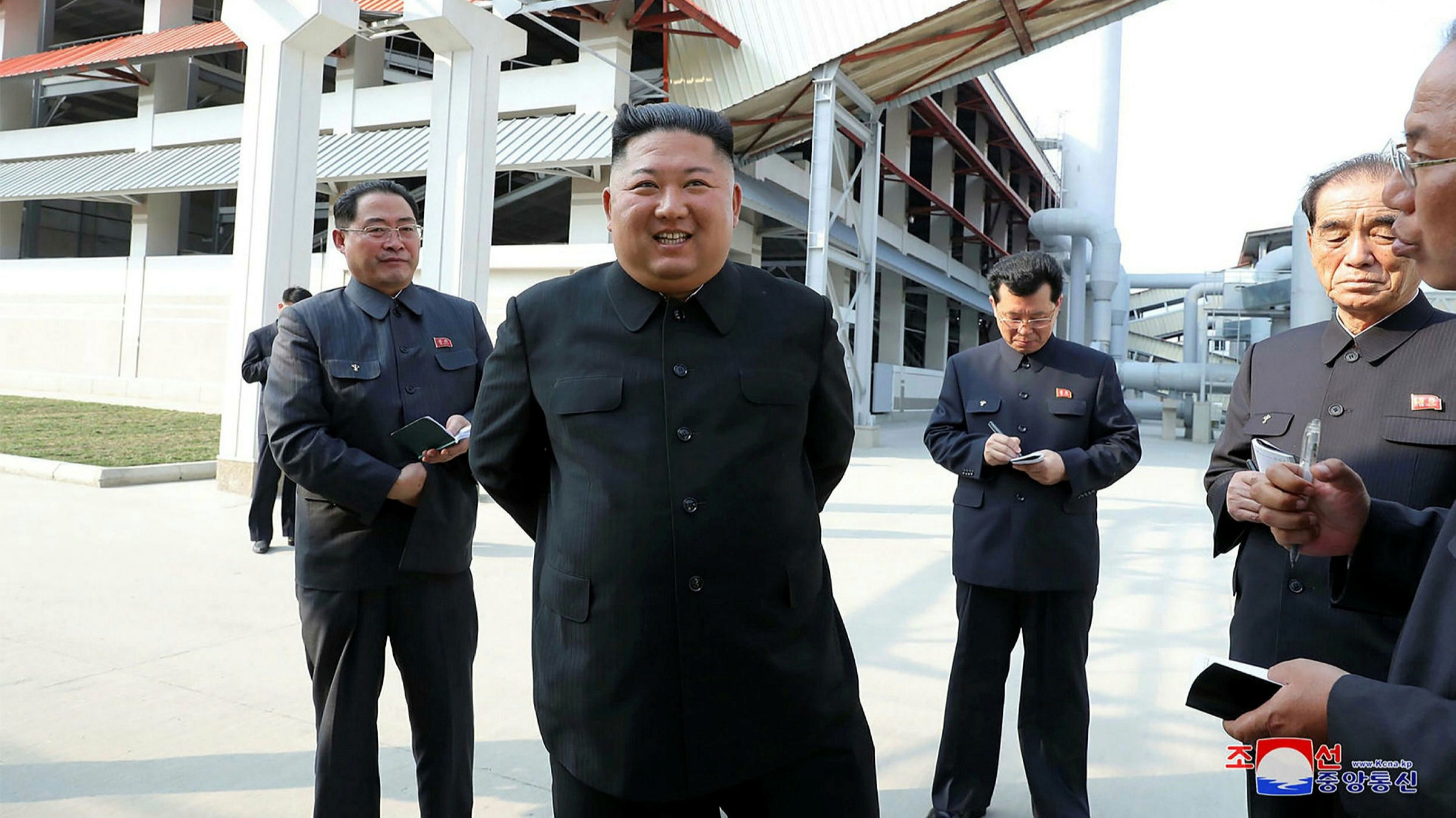 Kim Jong Un Makes Public Appearance North Korean Media Reports Financial Times