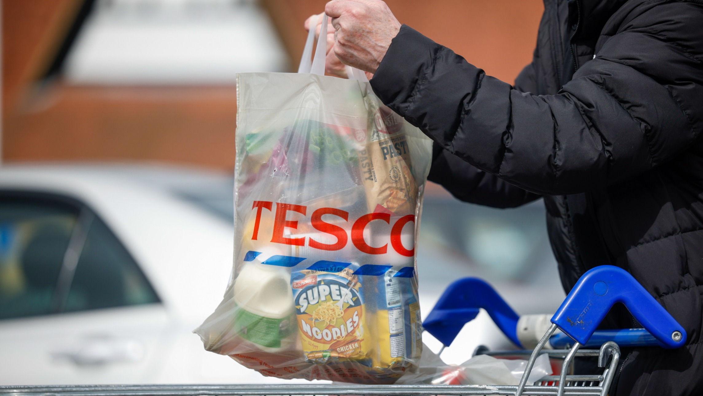 d1e00ek4ebabms.cloudfront.net image