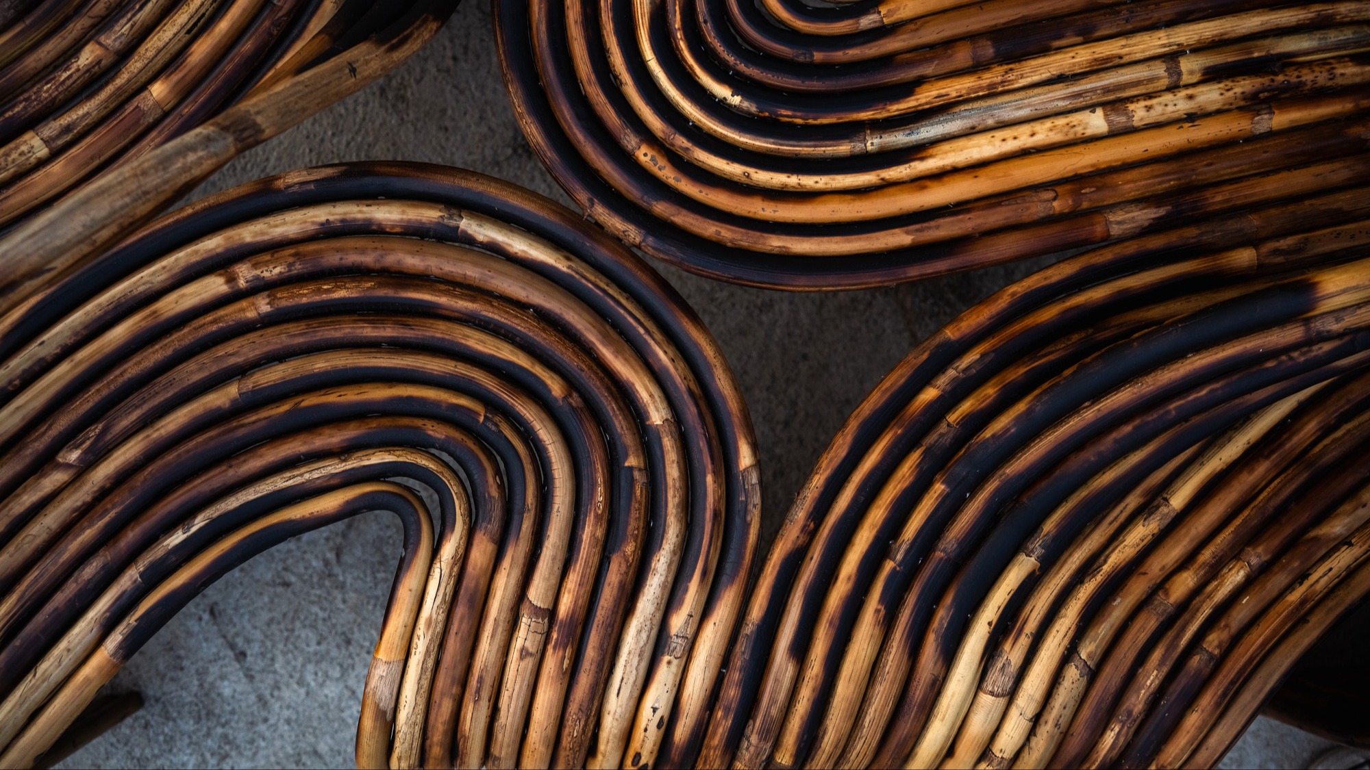 d1e00ek4ebabms.cloudfront.net image