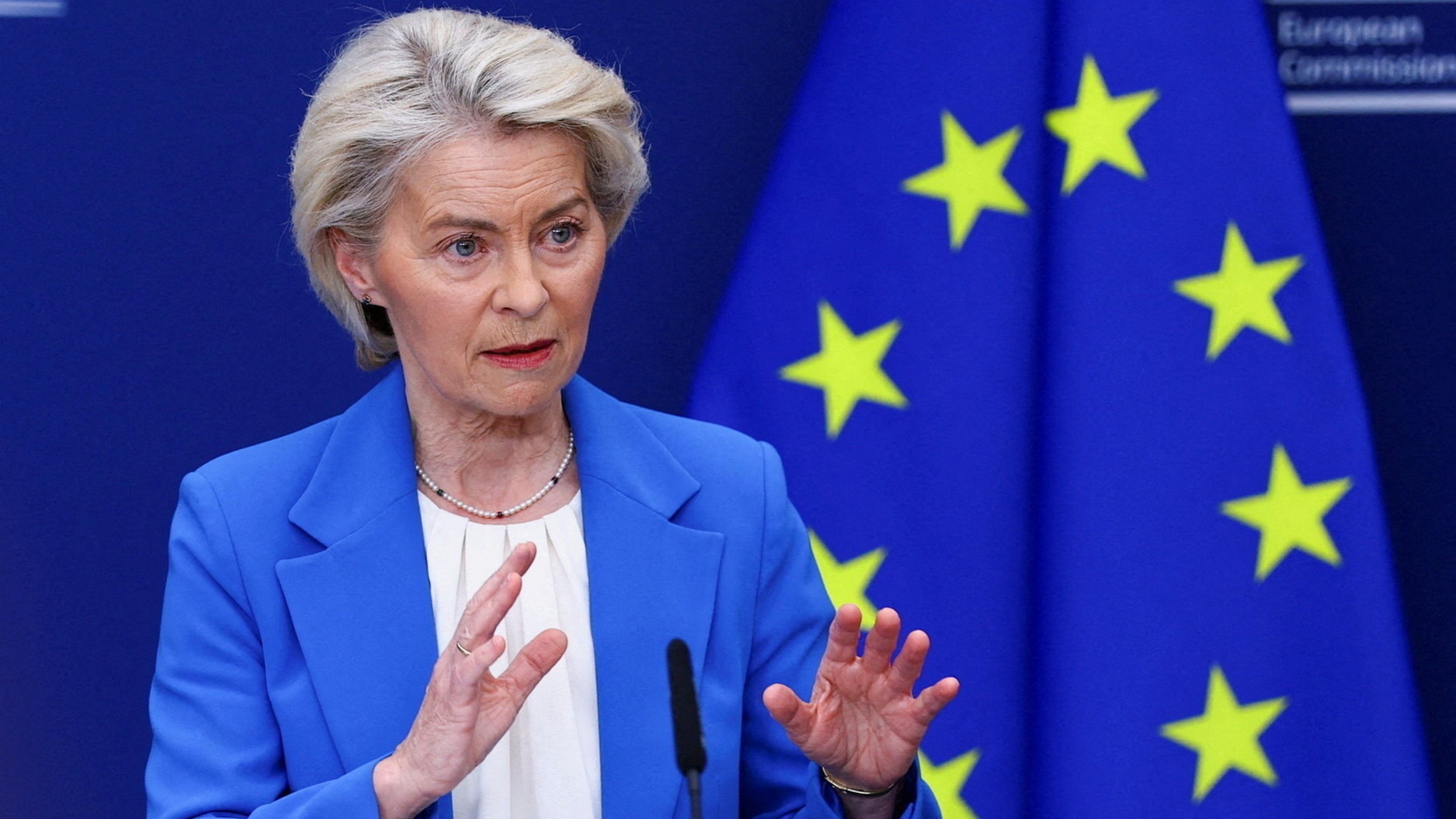 d1e00ek4ebabms.cloudfront.net image