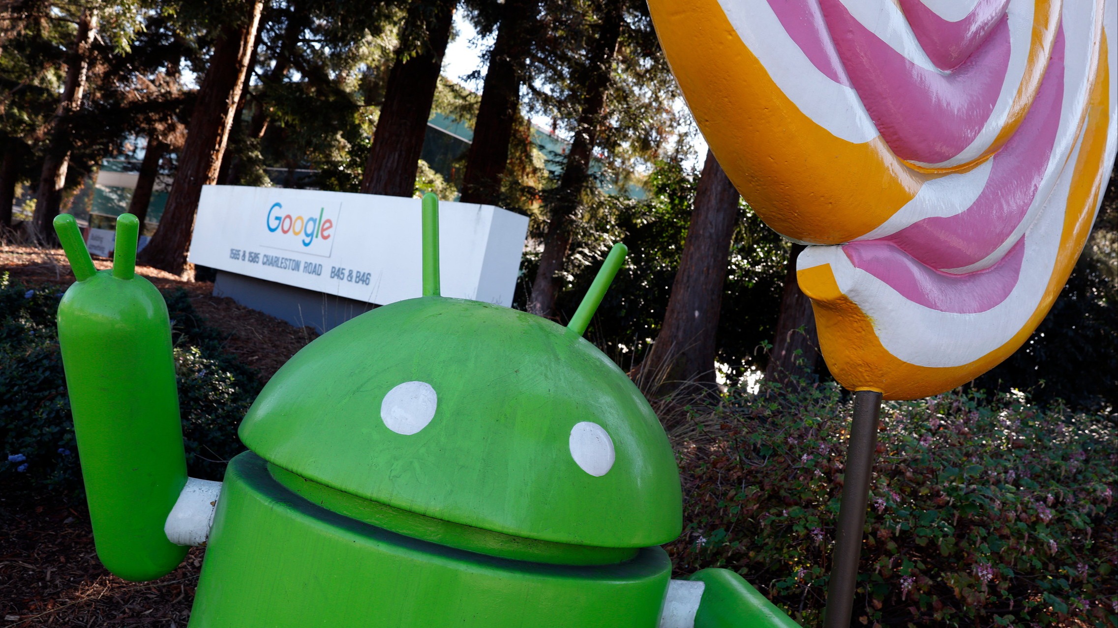 d1e00ek4ebabms.cloudfront.net image