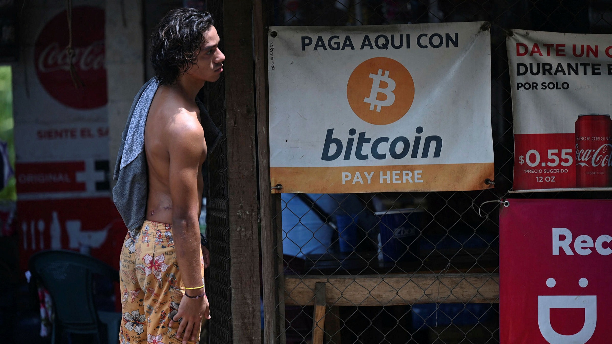 El Salvador endures bumpy first week with bitcoin as legal tender | Financial Times
