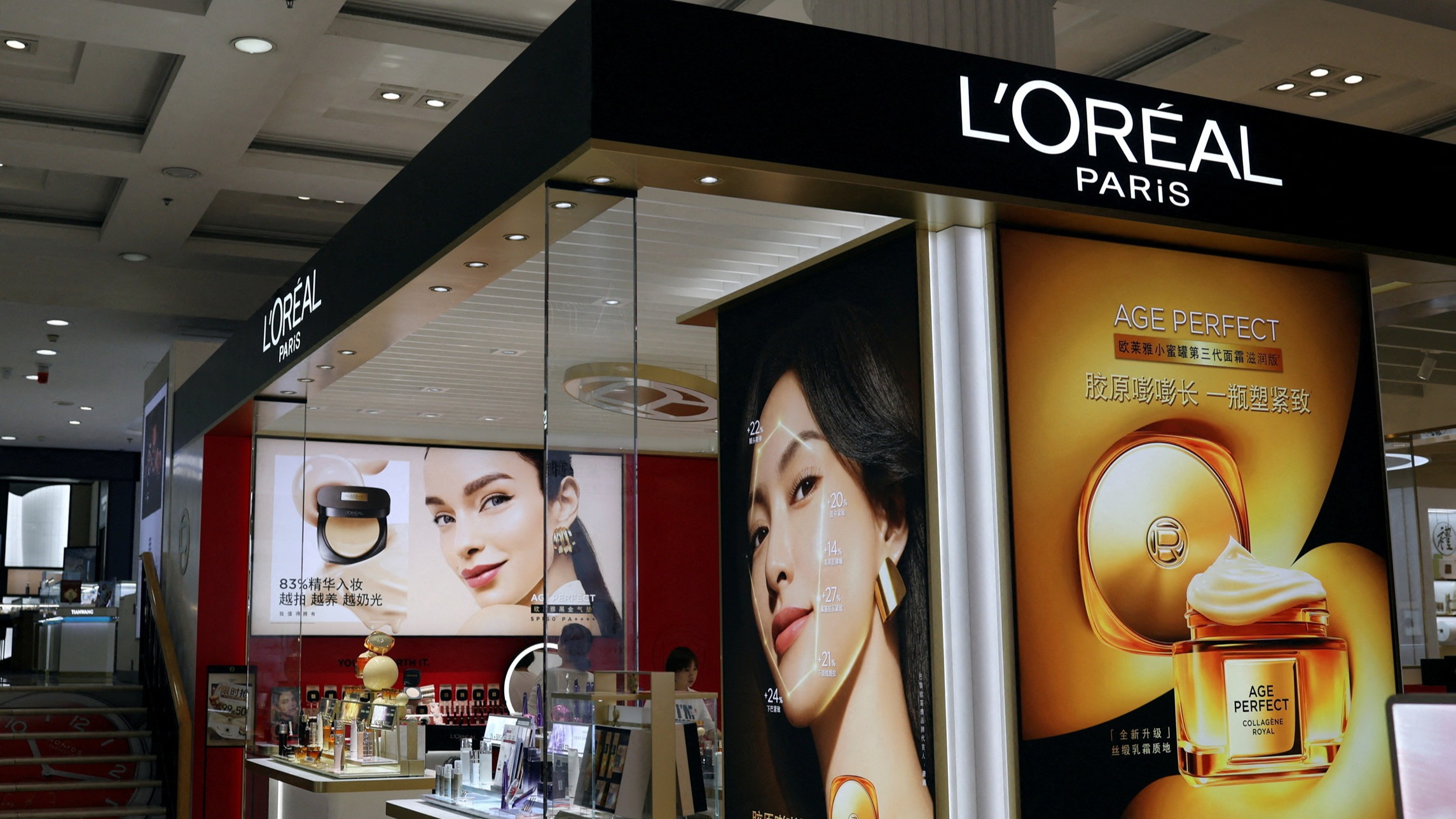 d1e00ek4ebabms.cloudfront.net image