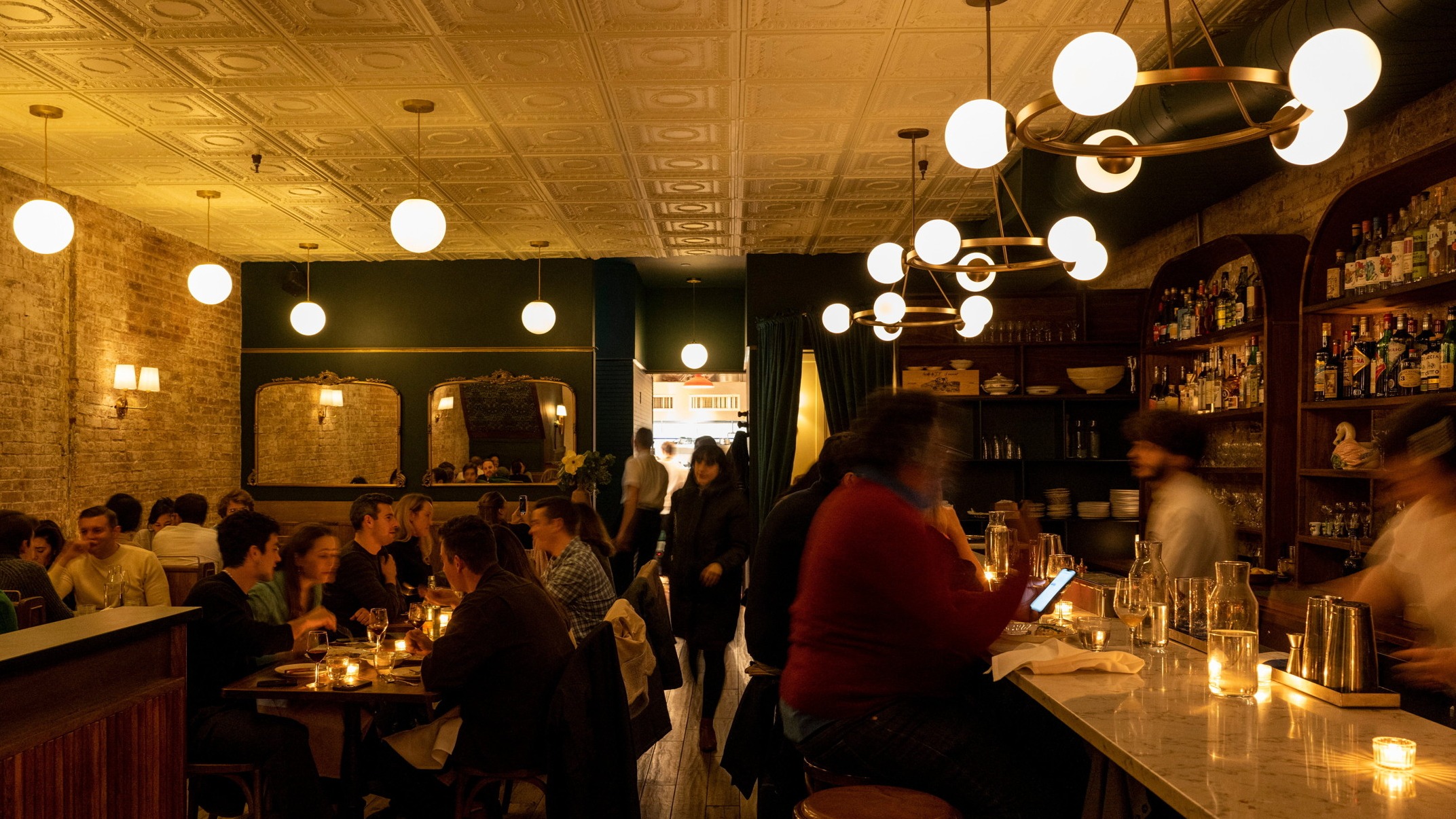 d1e00ek4ebabms.cloudfront.net image