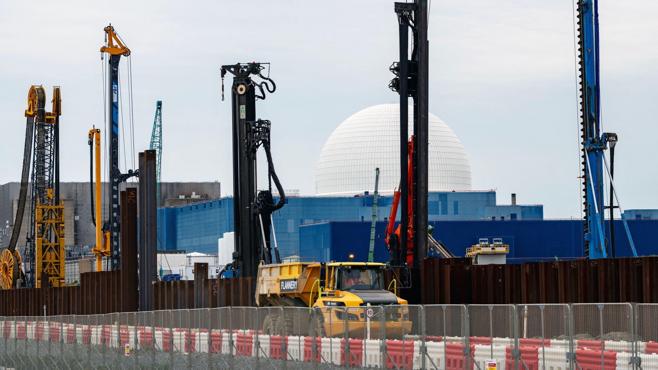 d1e00ek4ebabms.cloudfront.net image