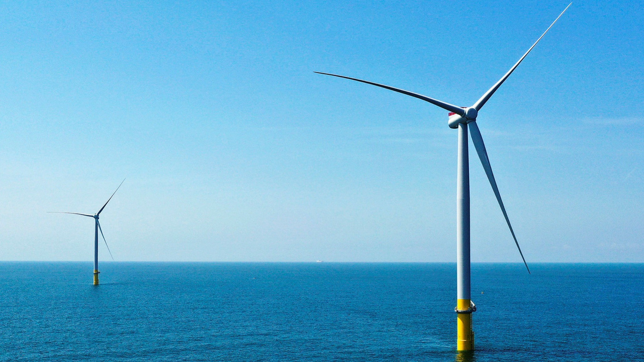 ft.com - Gregory Meyer in New York - US offshore wind power spending has oil in its sights