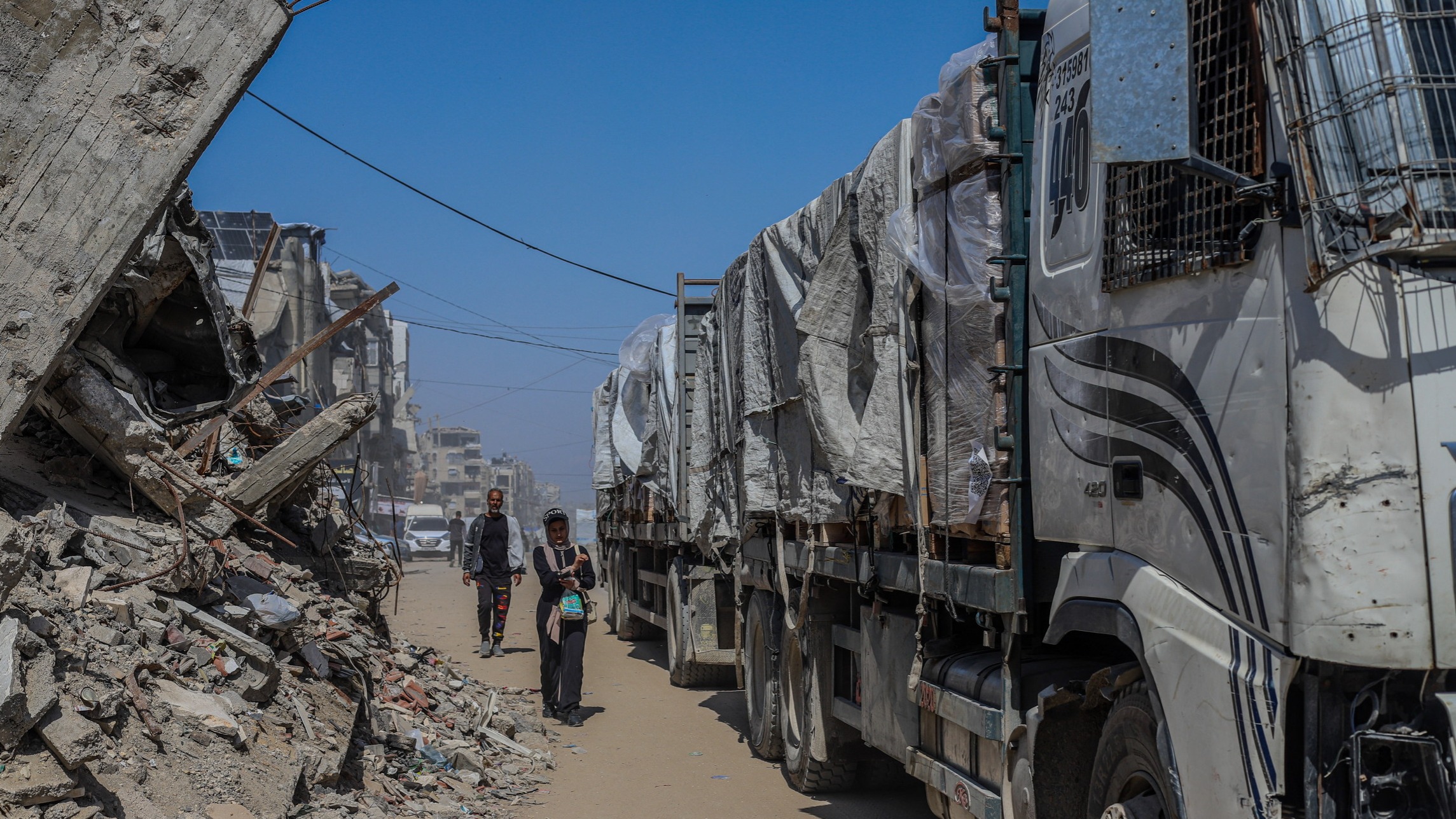 d1e00ek4ebabms.cloudfront.net image