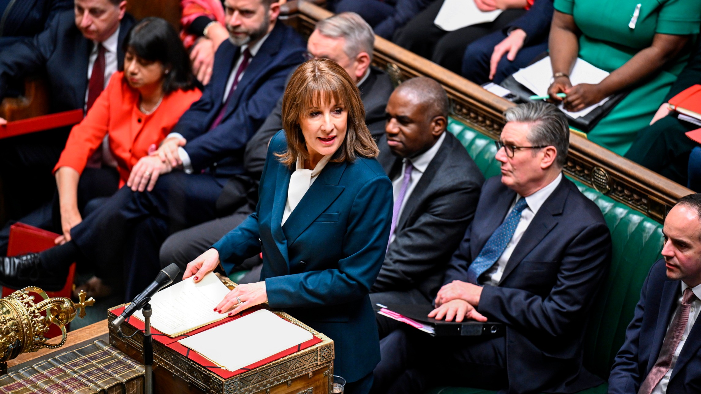 d1e00ek4ebabms.cloudfront.net image