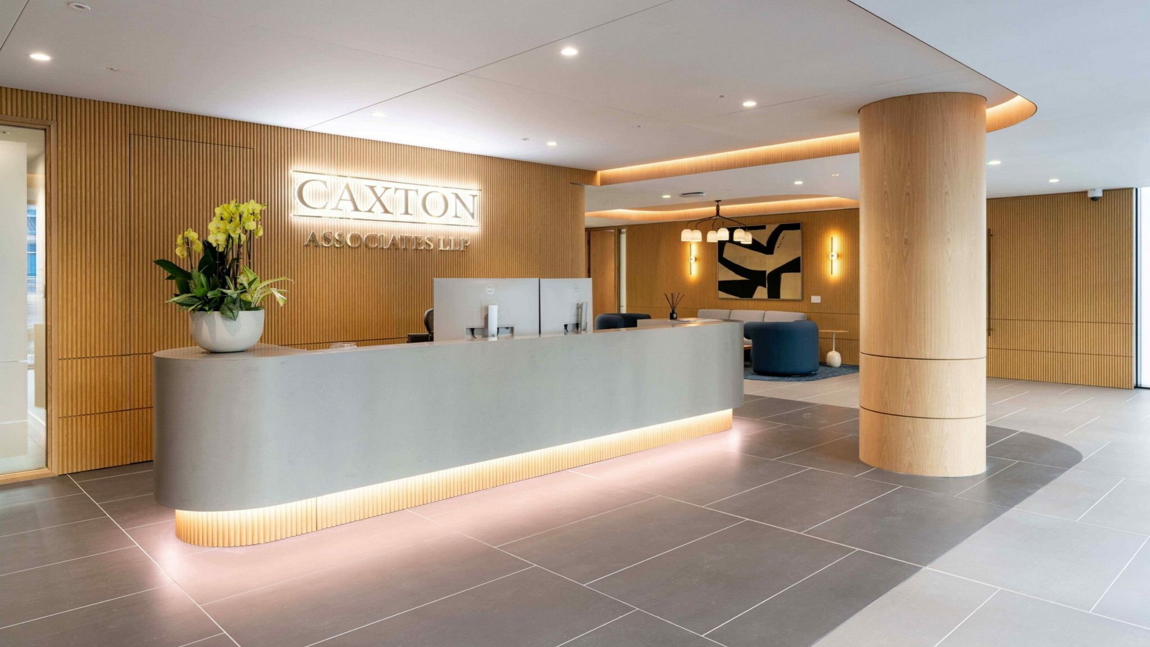 d1e00ek4ebabms.cloudfront.net image