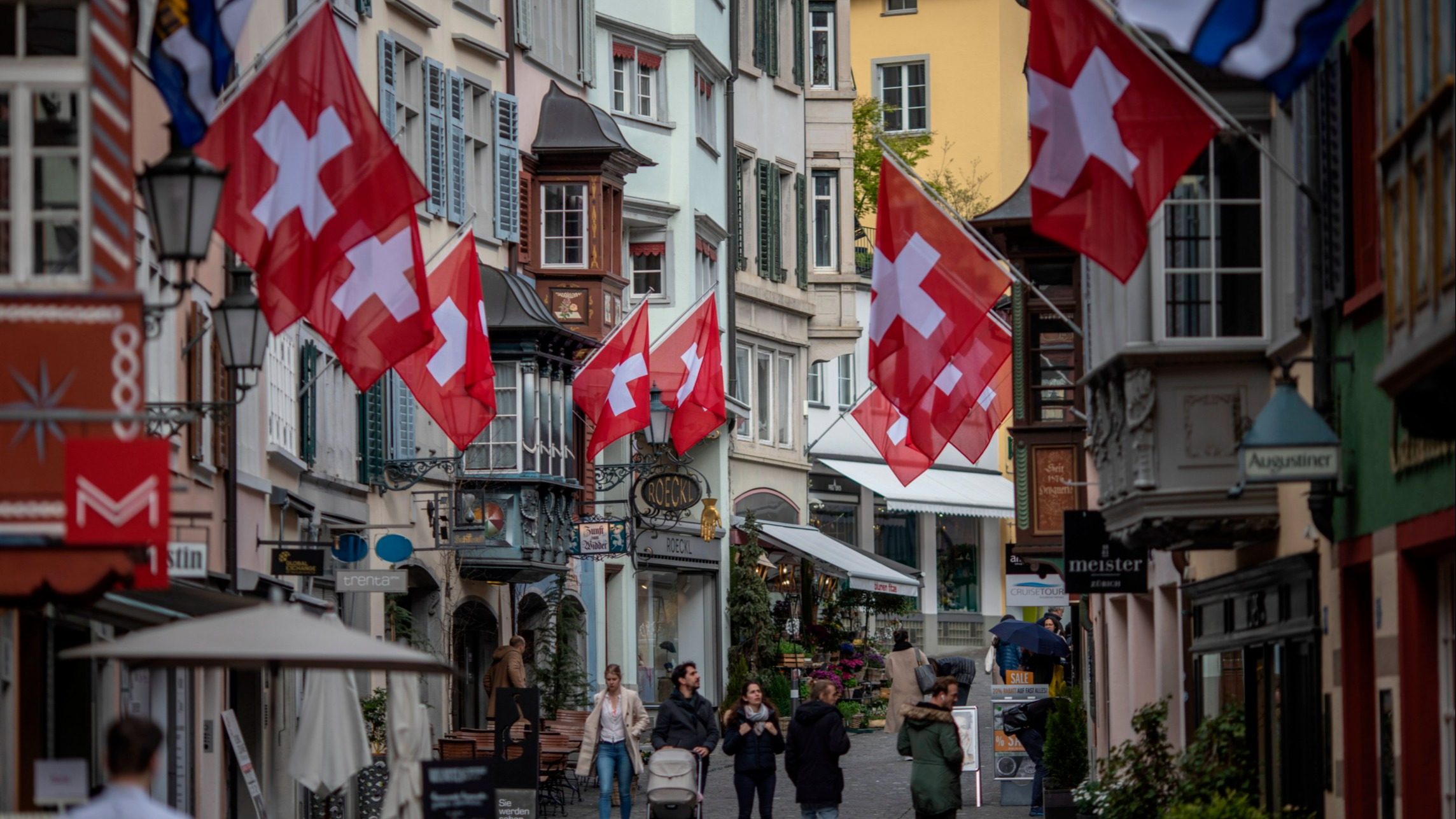 d1e00ek4ebabms.cloudfront.net image