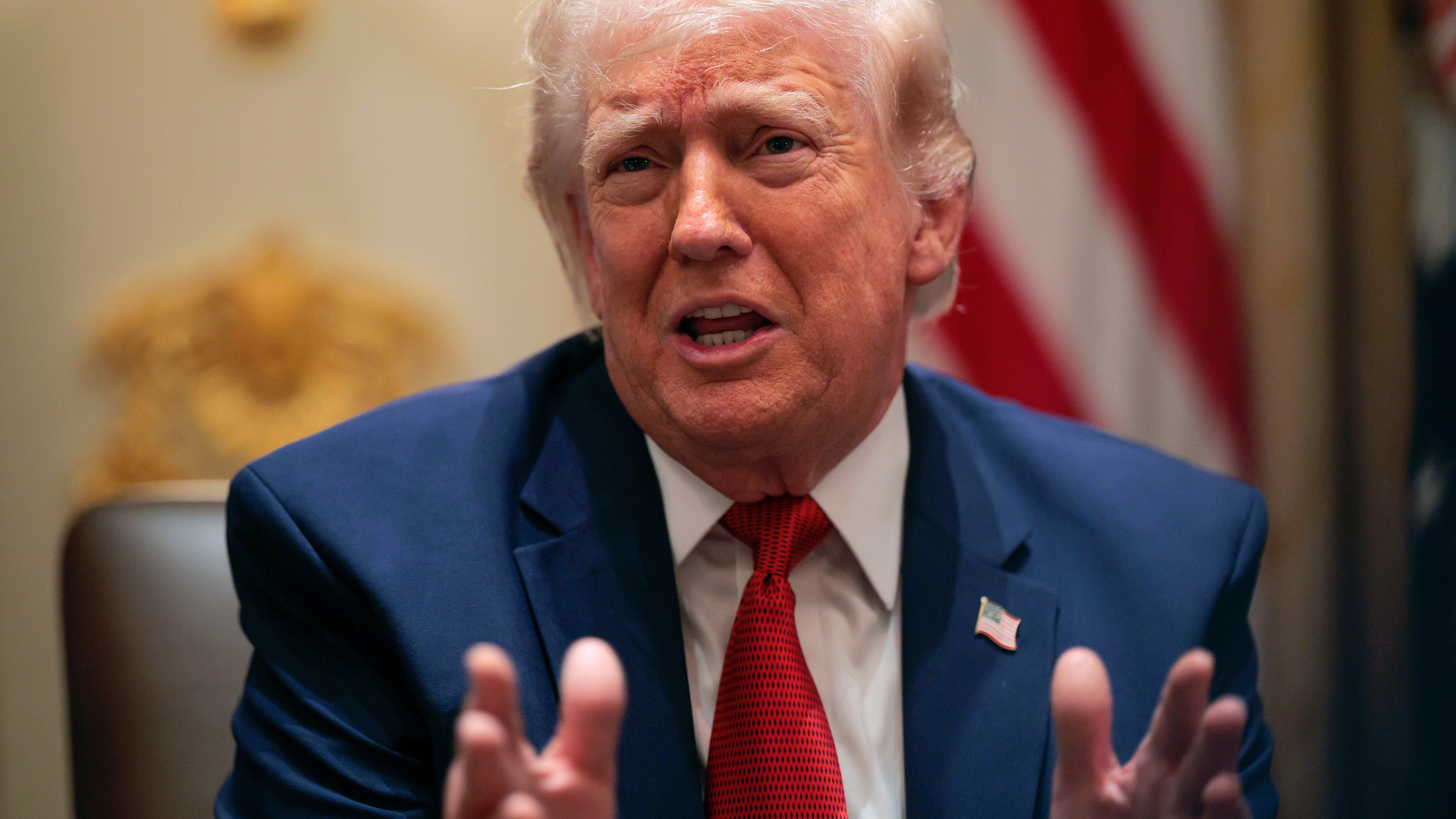 d1e00ek4ebabms.cloudfront.net image