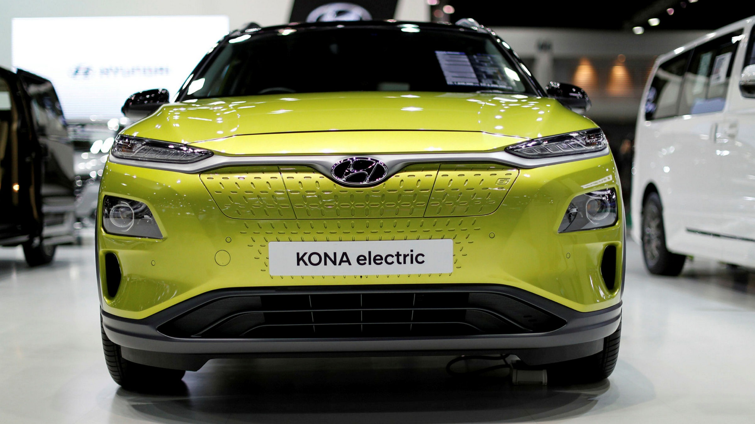 ft.com - Chris Nuttall in London - Electric cars' bumpy ride