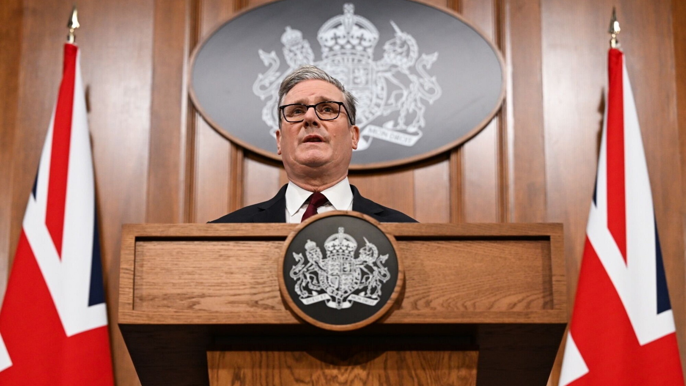 d1e00ek4ebabms.cloudfront.net image