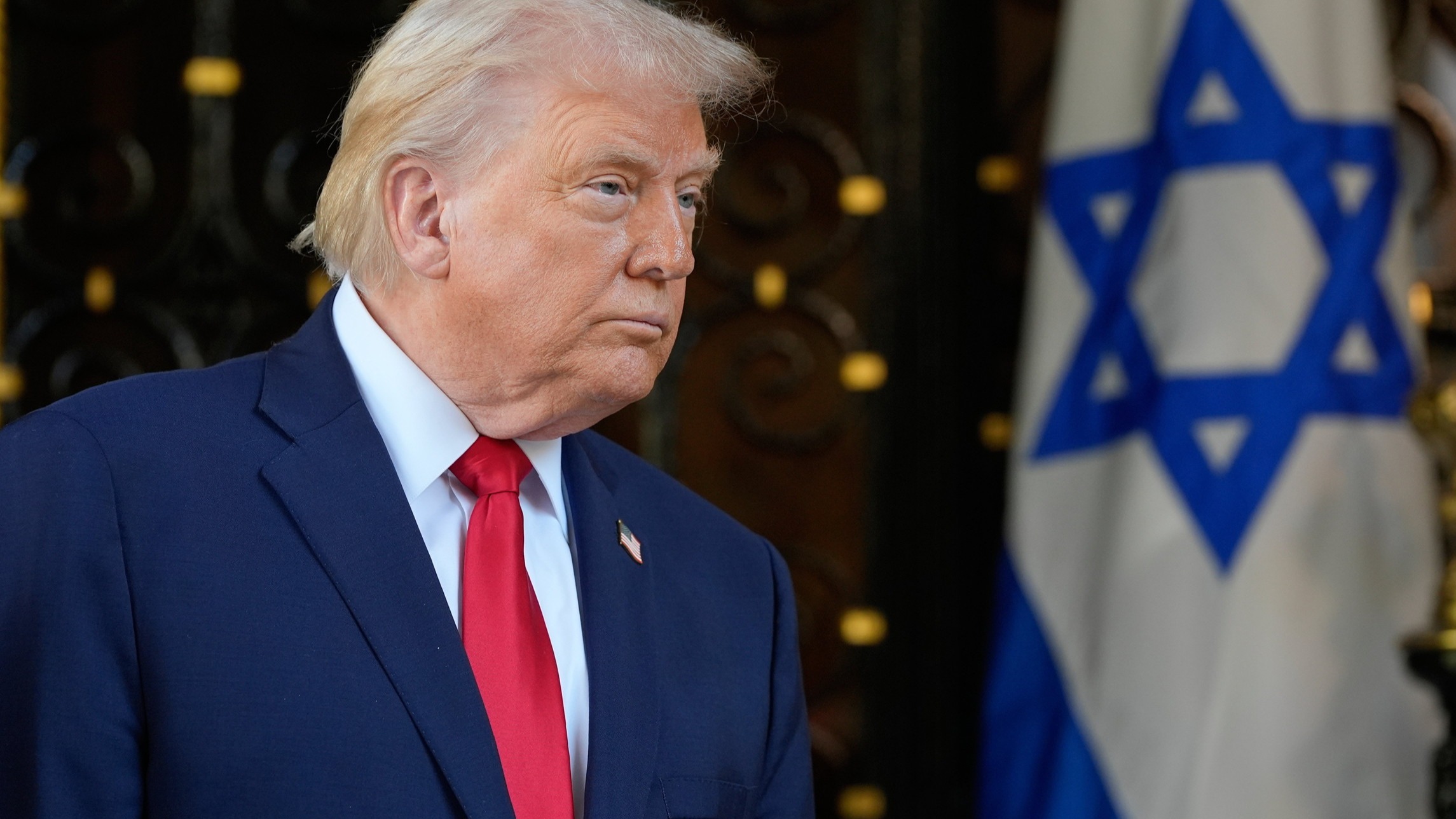 d1e00ek4ebabms.cloudfront.net image