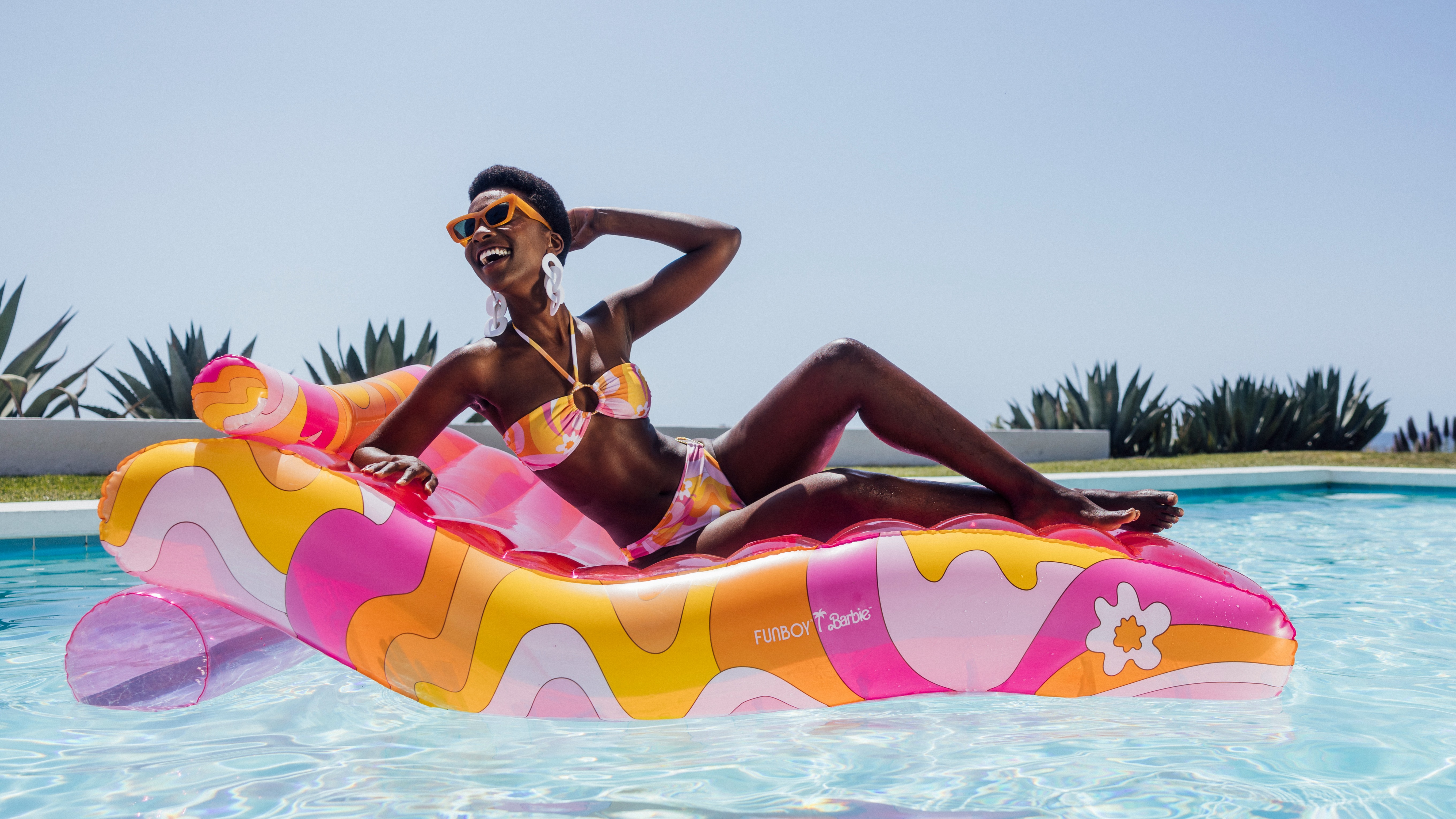 Inflatable Large Swim Donut Fashion Ring Lounger Summer Swimming Toy 