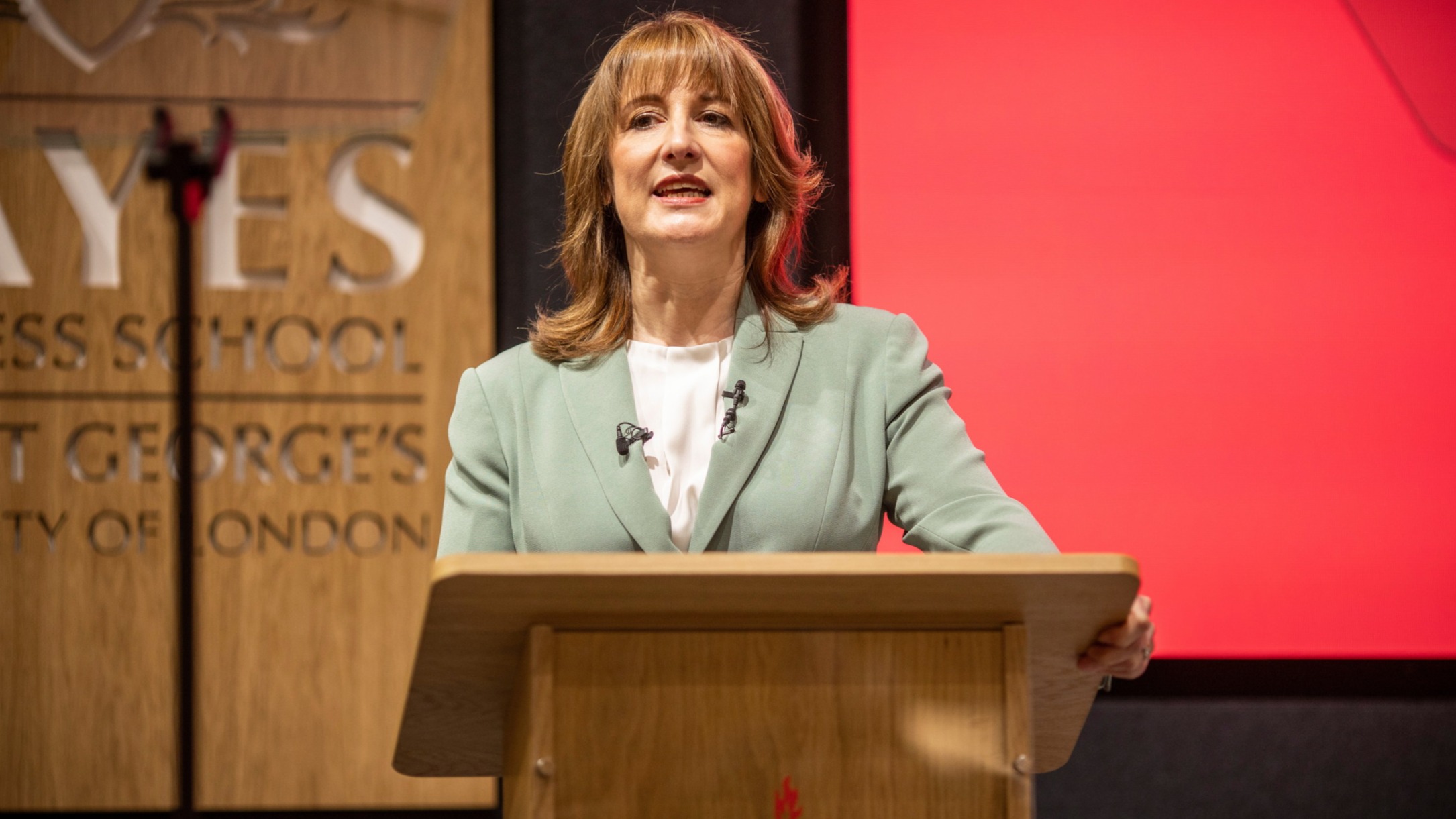 d1e00ek4ebabms.cloudfront.net image