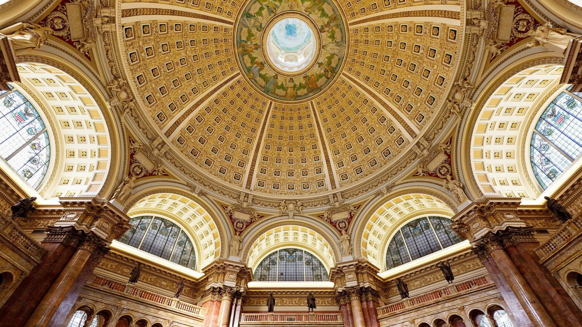 d1e00ek4ebabms.cloudfront.net image