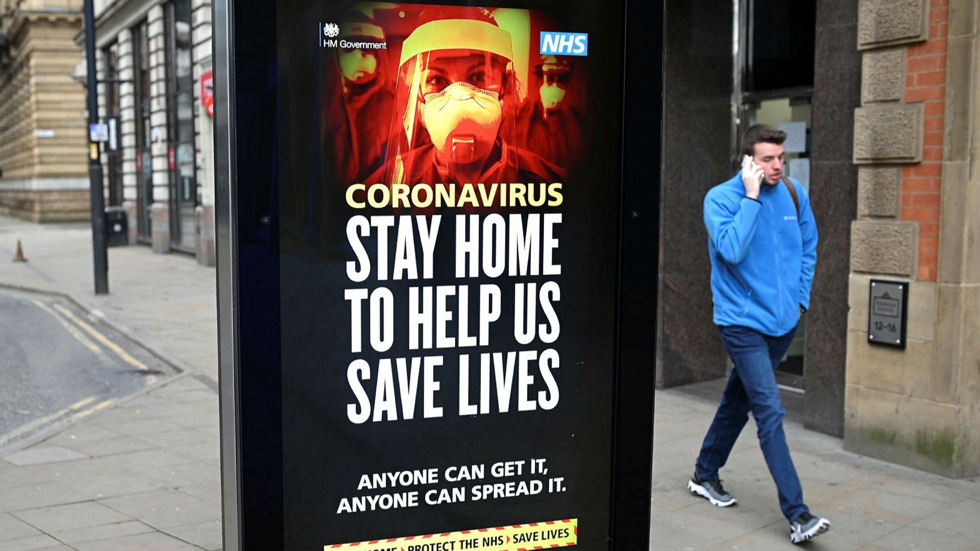 UK Coronavirus Lockdown Extended: UK govt extended lockdown in Covid strain. UK also decided to quarantine travelers from Covid-19 countries. 