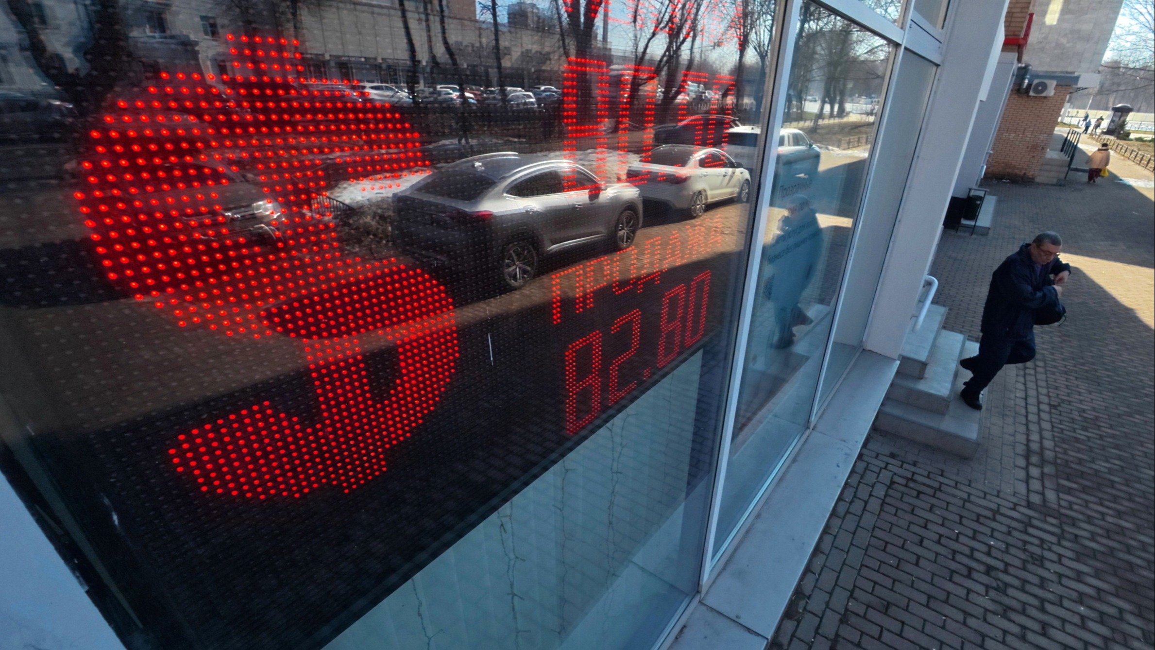 d1e00ek4ebabms.cloudfront.net image