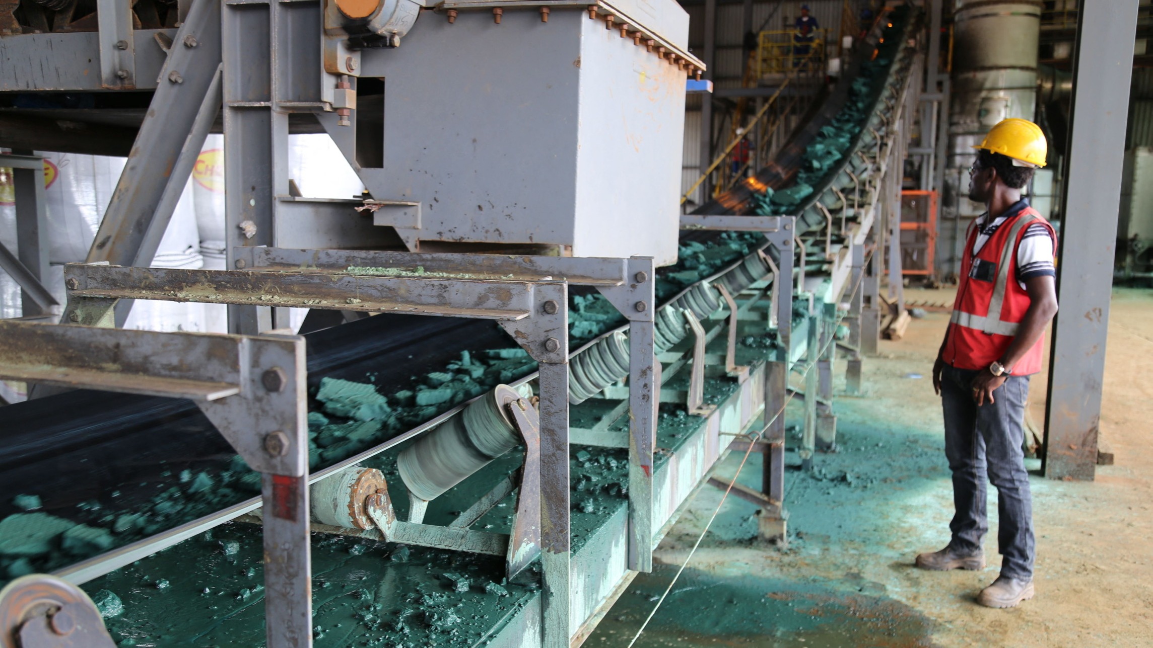 d1e00ek4ebabms.cloudfront.net image