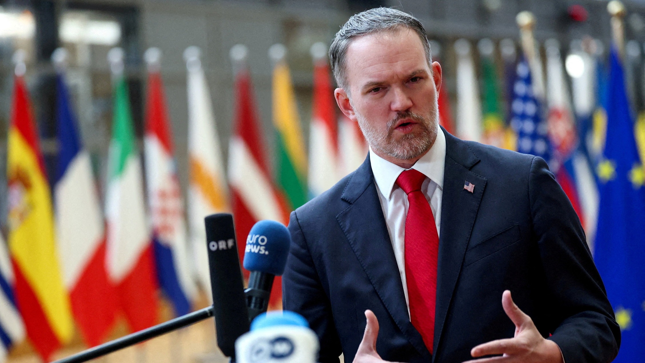 d1e00ek4ebabms.cloudfront.net image