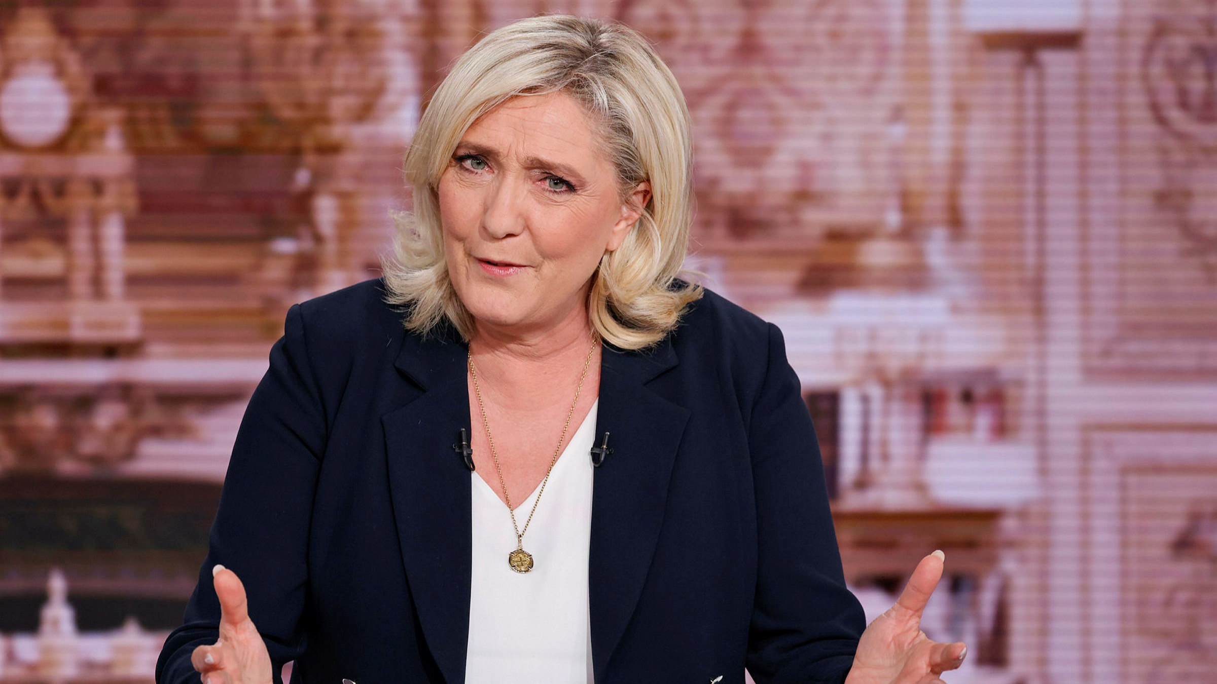 Klimatologische bergen redden zelfmoord Marine Le Pen open to appointing leftists if she wins French presidency |  Financial Times